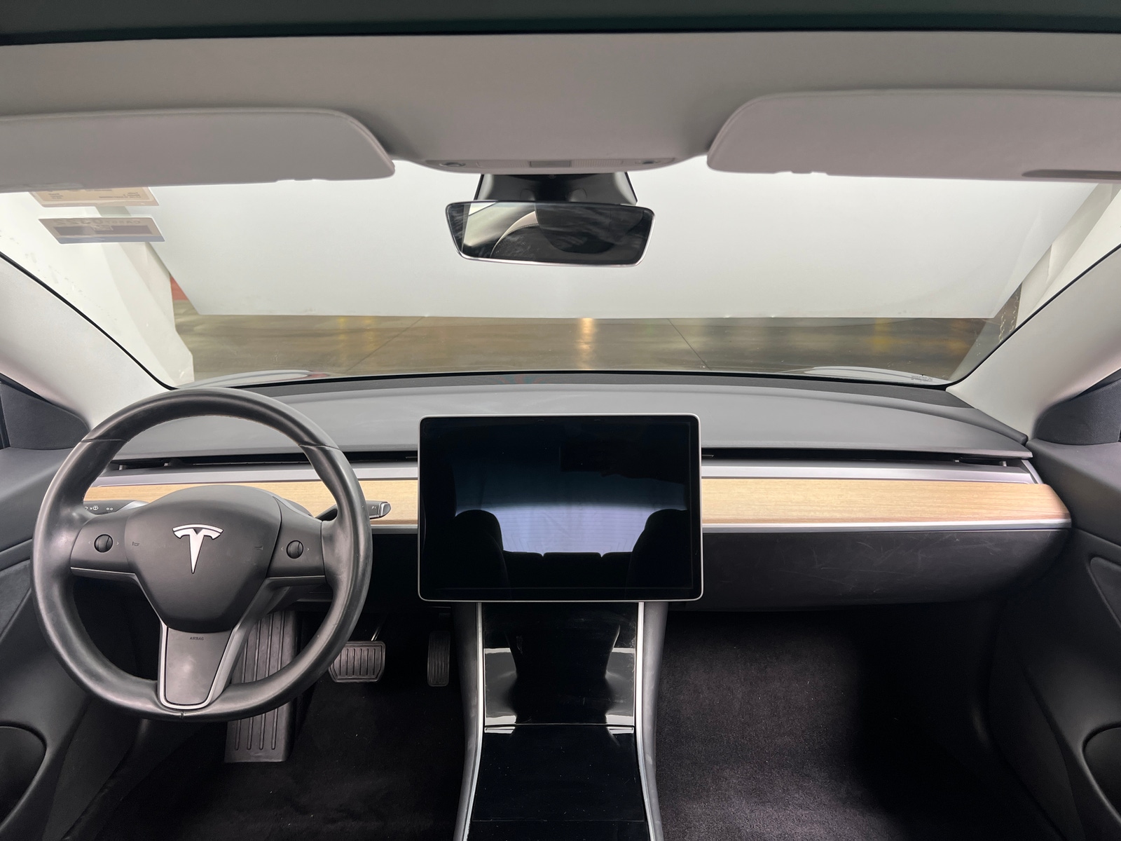 Thumbnail: 2019 Tesla Model 3 - 2