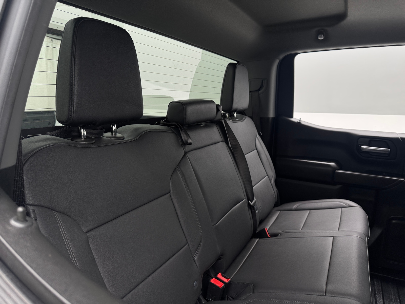Thumbnail: 2025 Chevrolet Silverado 1500 - 6