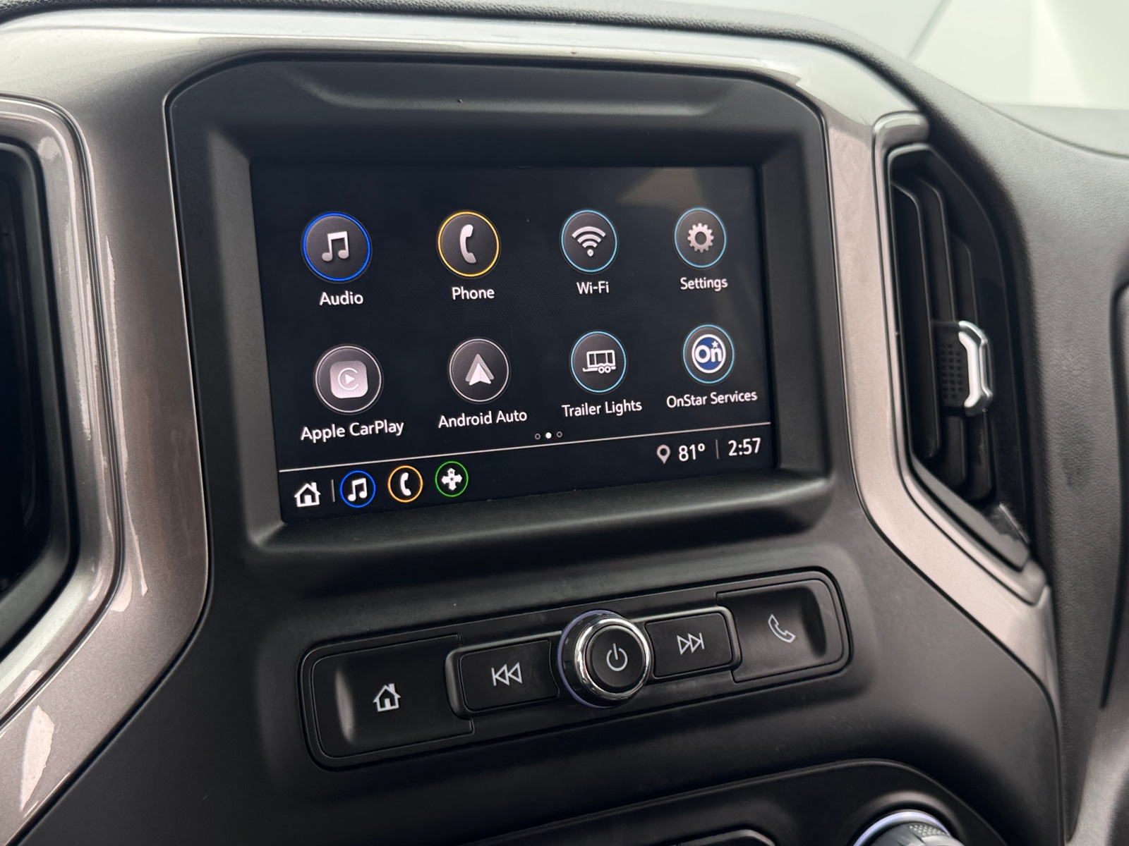Thumbnail: 2025 Chevrolet Silverado 1500 - 4