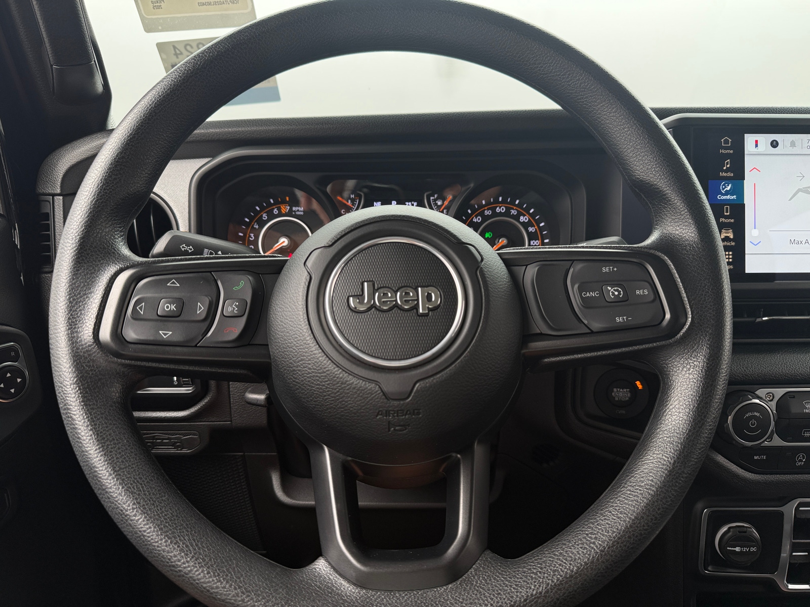Thumbnail: 2025 Jeep Gladiator - 5