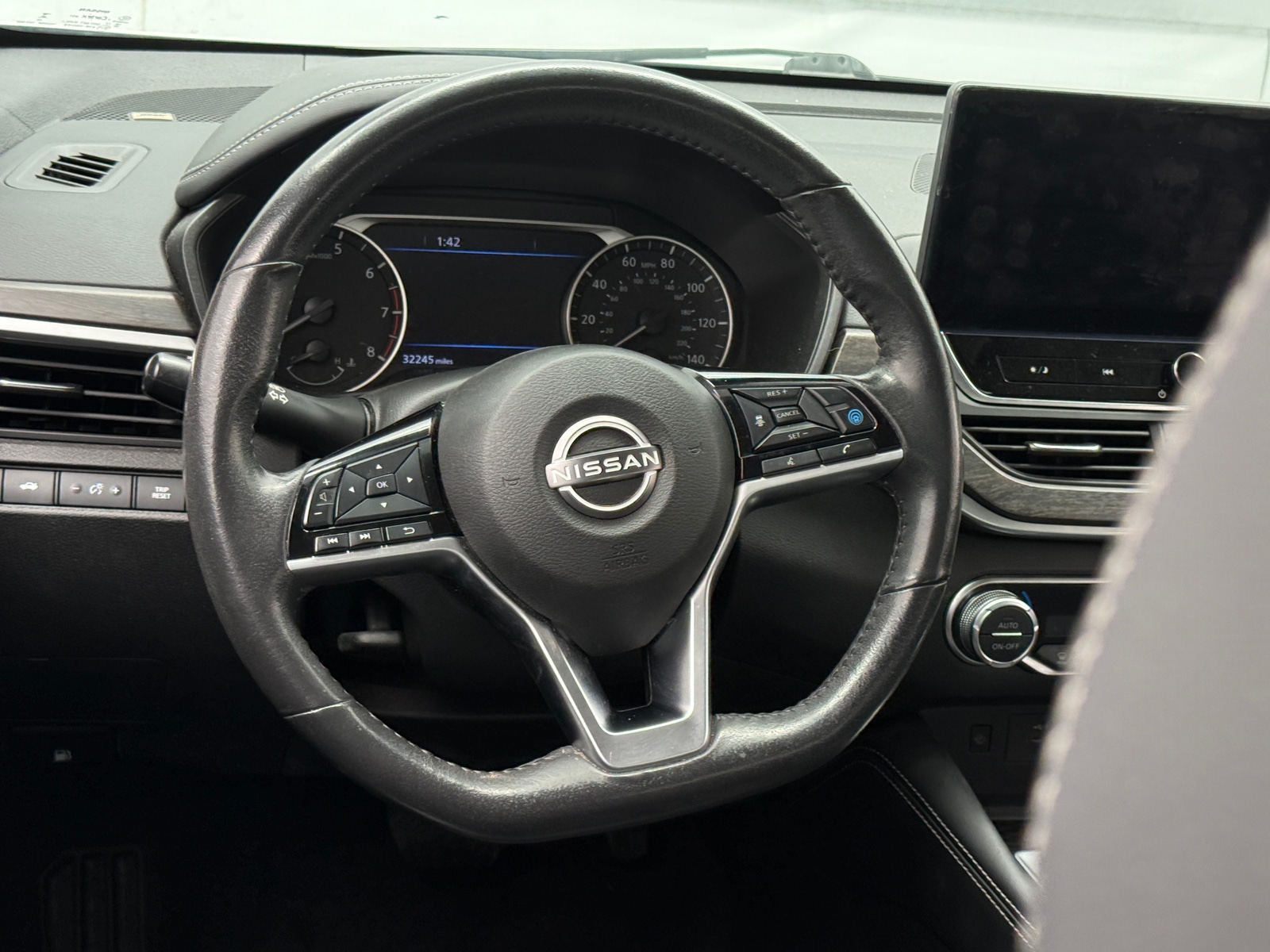 Thumbnail: 2023 Nissan Altima - 4