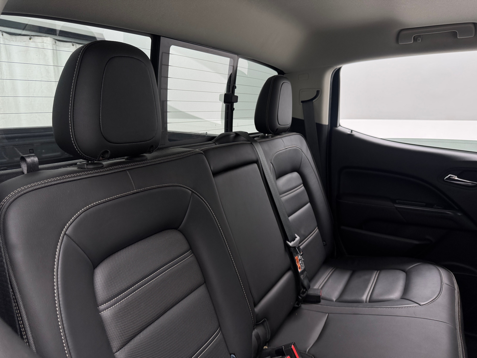 Thumbnail: 2018 GMC Canyon - 5