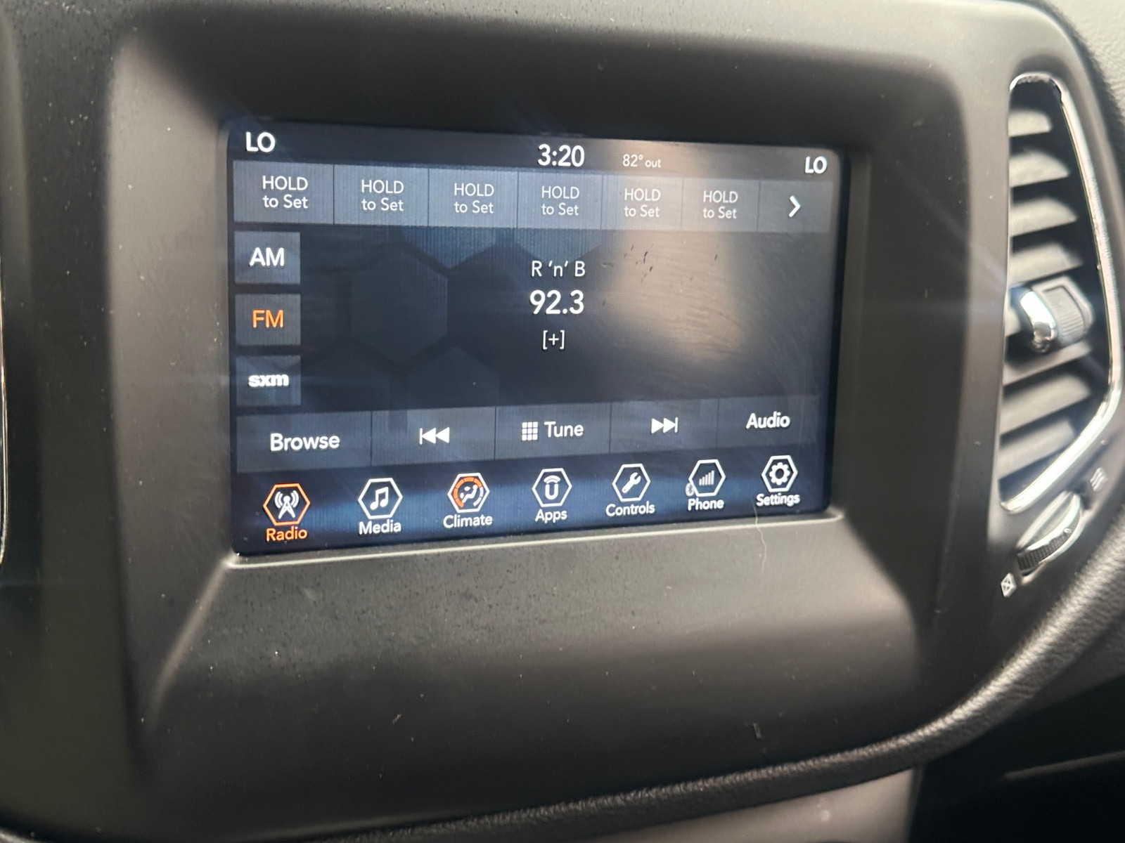 Thumbnail: 2018 Jeep Compass - 4