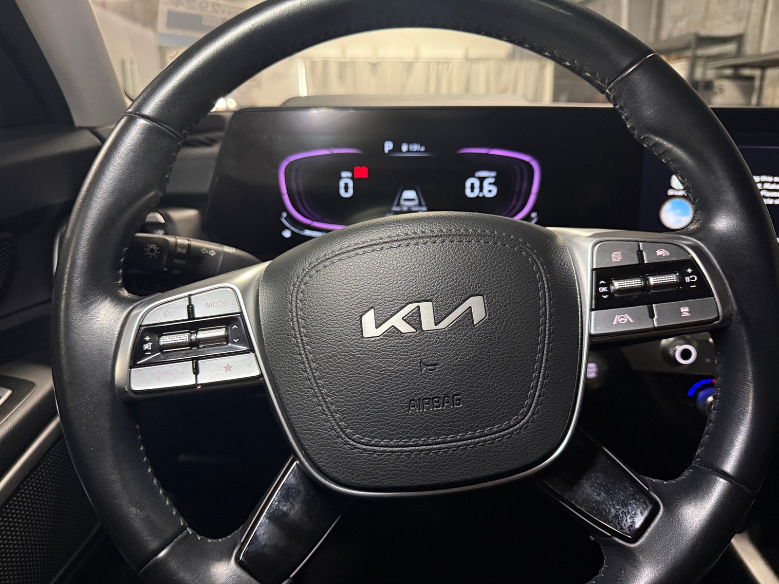 Thumbnail: 2025 Kia Telluride - 4