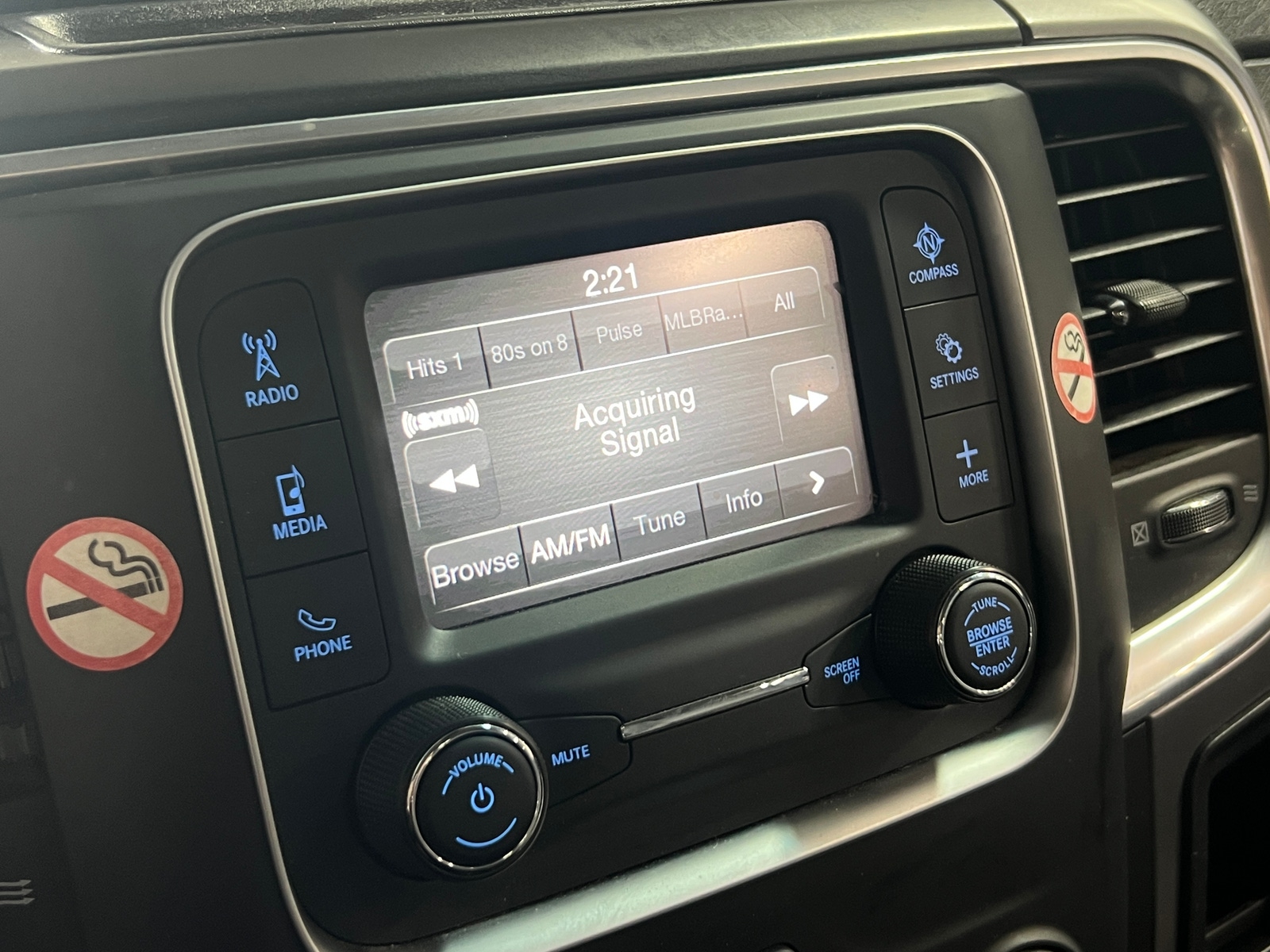 Thumbnail: 2024 RAM 1500 Classic - 4