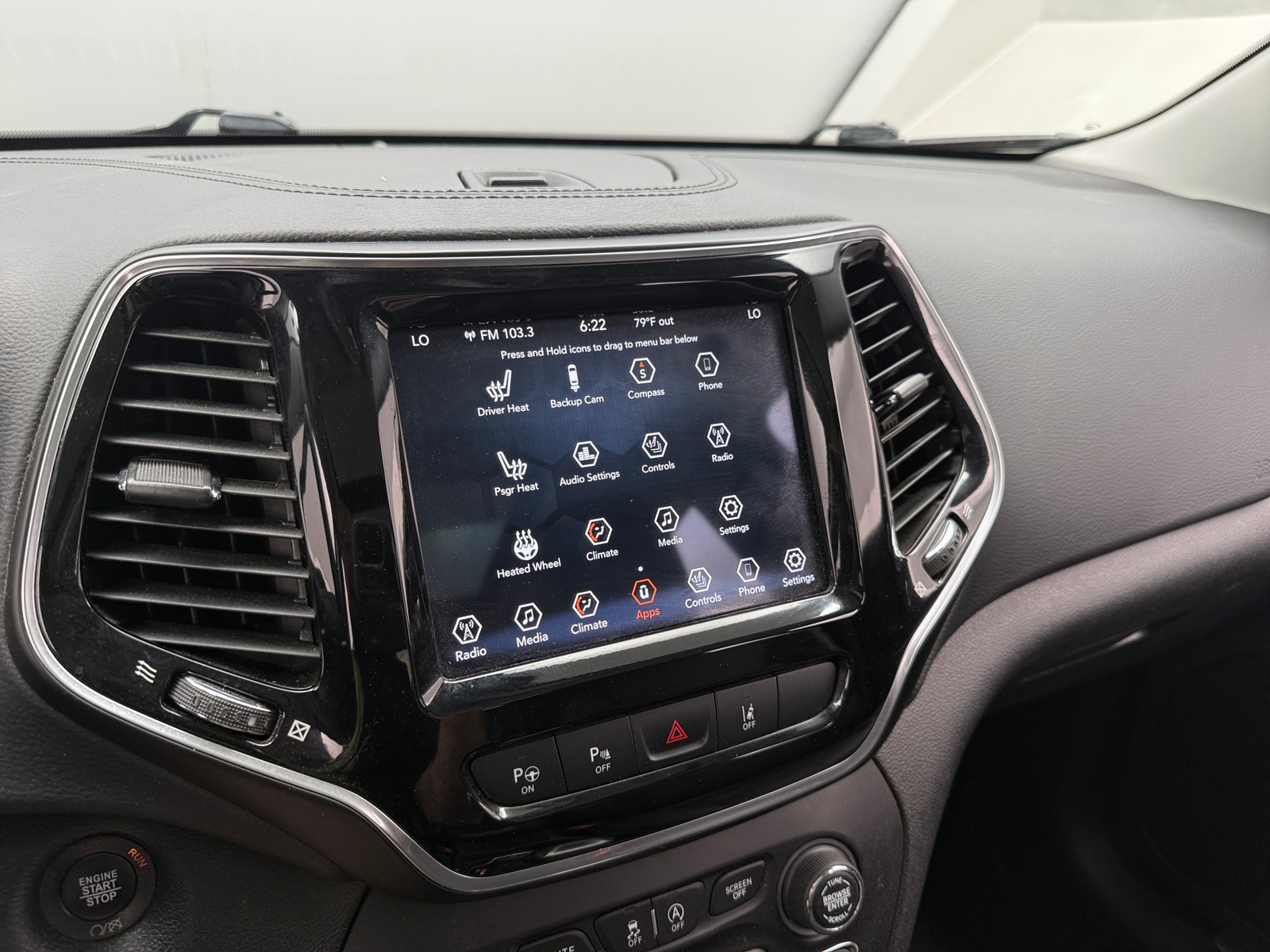 Thumbnail: 2021 Jeep Cherokee - 3