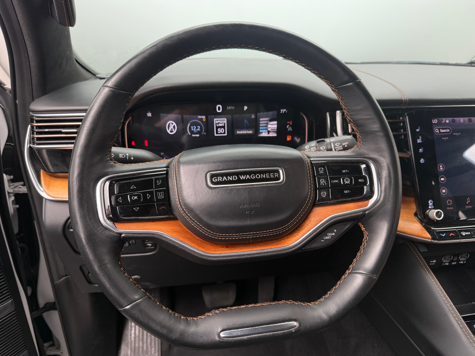 Thumbnail: 2024 Jeep Grand Wagoneer L - 4