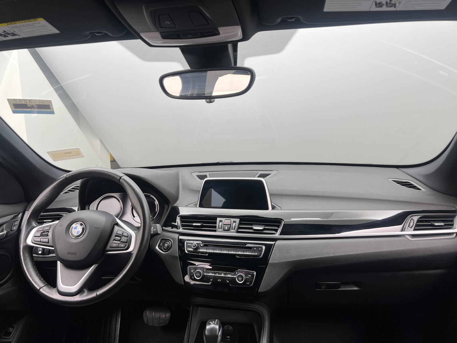 Thumbnail: 2019 BMW X1 - 2