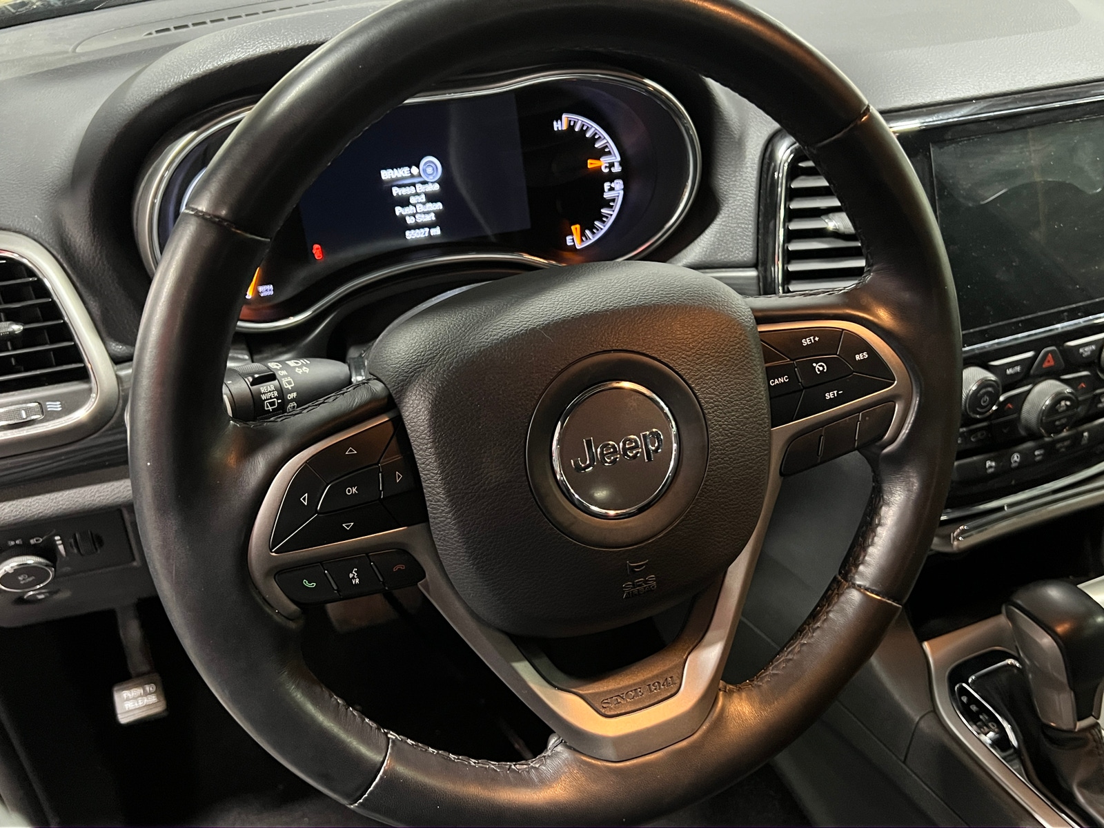 Thumbnail: 2020 Jeep Grand Cherokee - 4