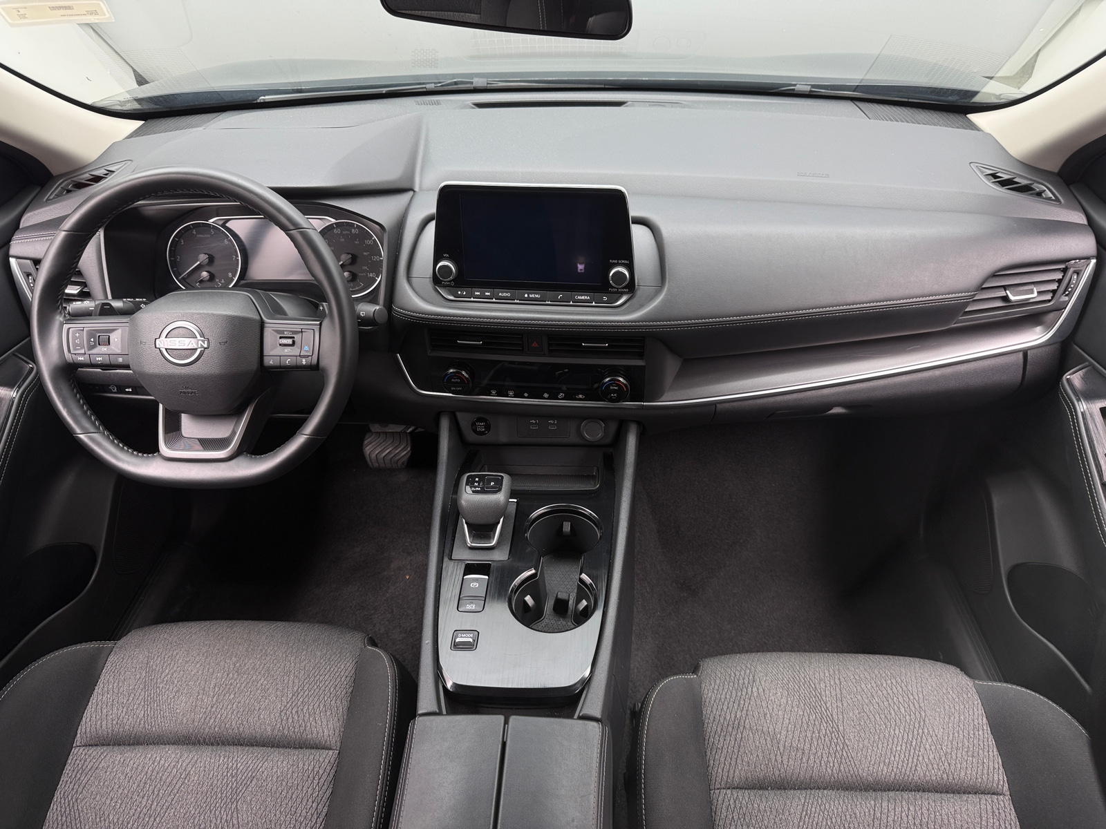 Thumbnail: 2025 Nissan Rogue - 3