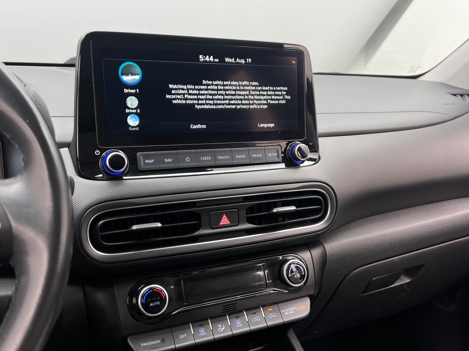 Thumbnail: 2023 Hyundai Kona - 3