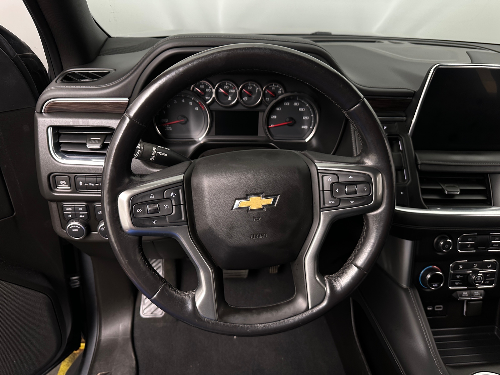 Thumbnail: 2021 Chevrolet Tahoe - 5