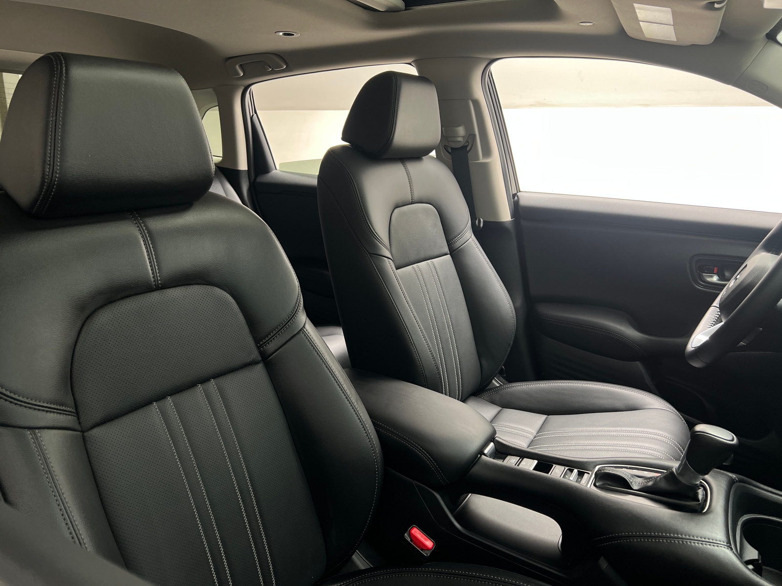 Thumbnail: 2026 Honda HR-V - 2