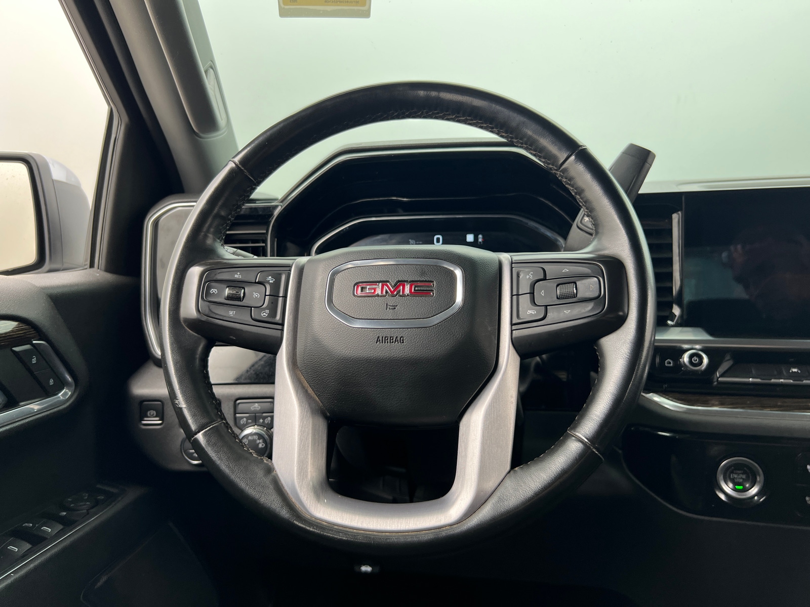 Thumbnail: 2023 GMC Sierra 1500 - 5