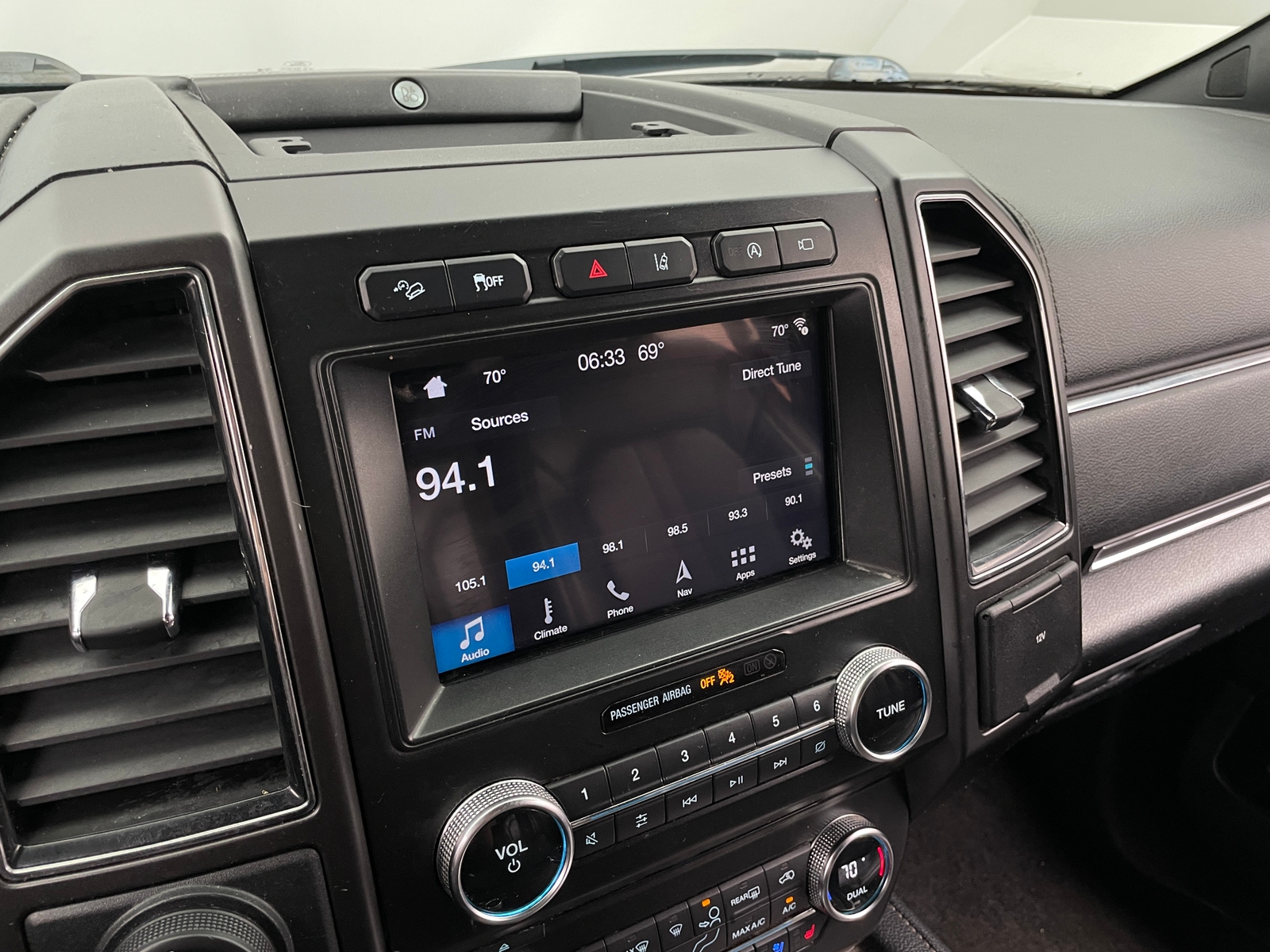 Thumbnail: 2018 Ford Expedition - 3