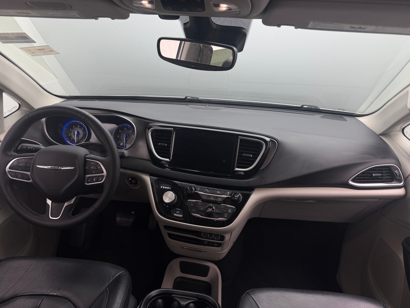 Thumbnail: 2022 Chrysler Pacifica - 2