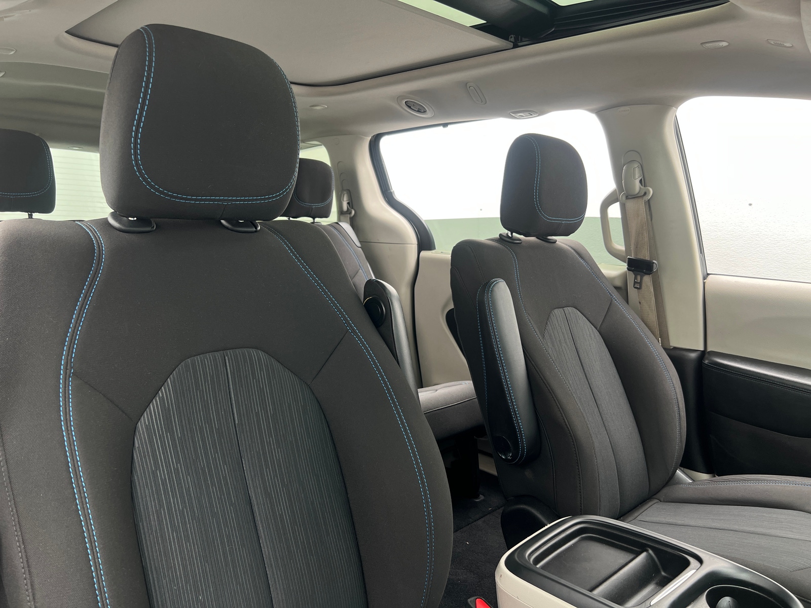 Thumbnail: 2021 Chrysler Pacifica - 2