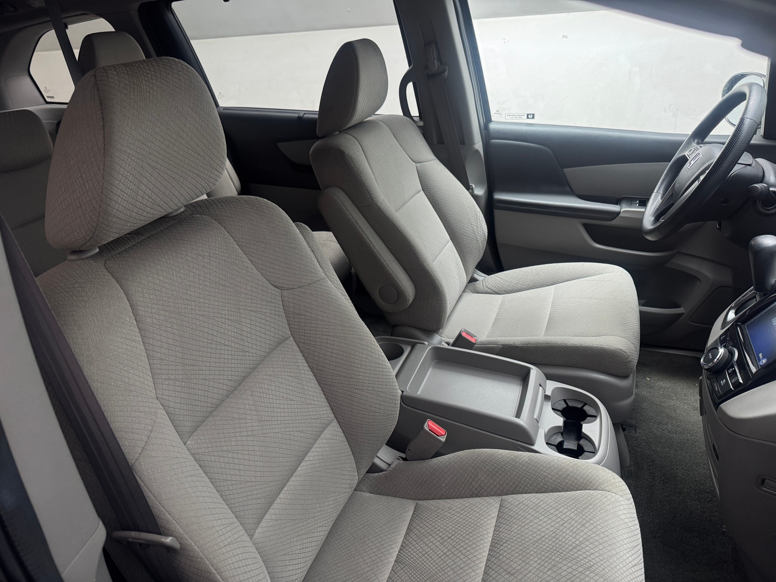 Thumbnail: 2016 Honda Odyssey - 2