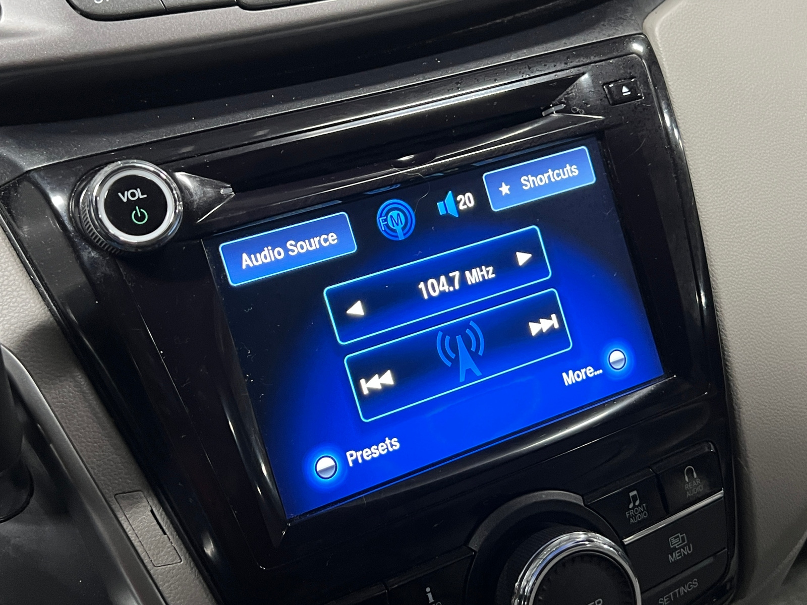 Thumbnail: 2016 Honda Odyssey - 4