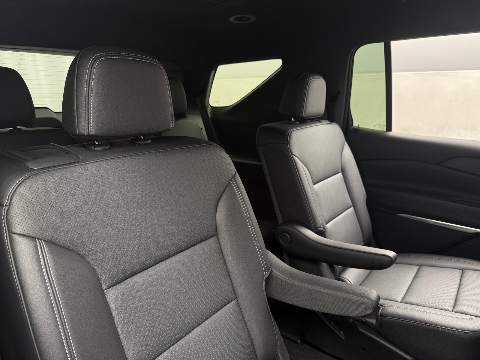 Thumbnail: 2026 Chevrolet Traverse - 5