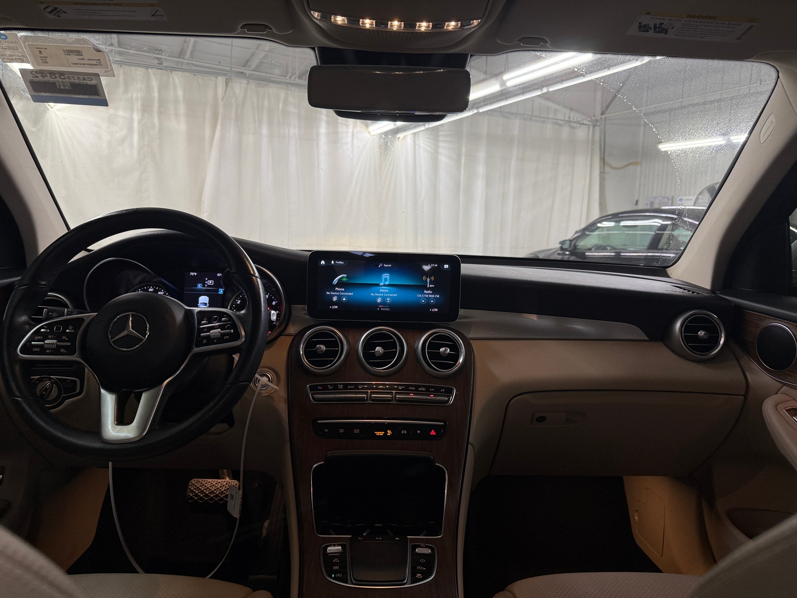 Thumbnail: 2022 Mercedes-Benz GLC - 2