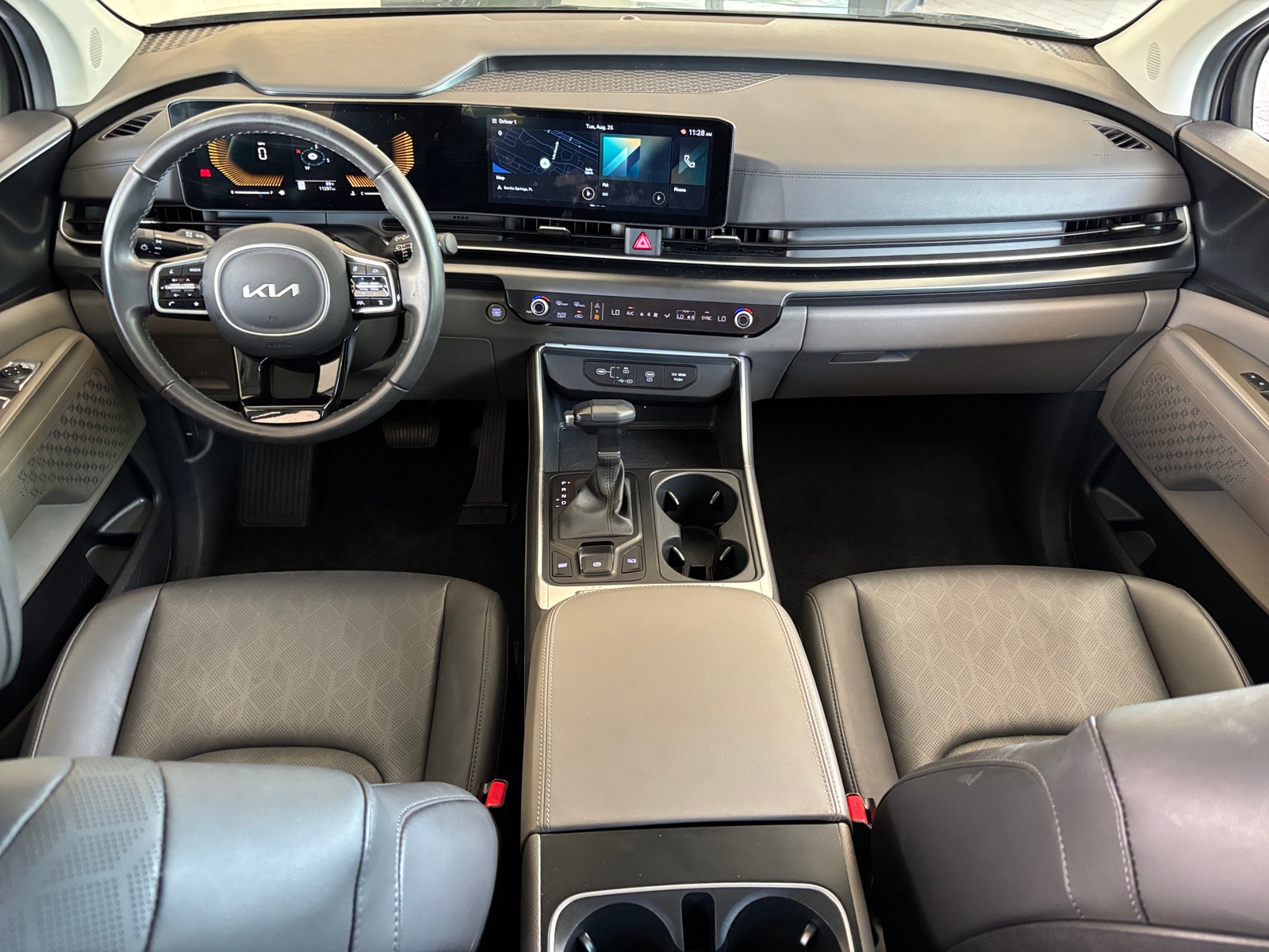 Thumbnail: 2026 Kia Carnival - 3