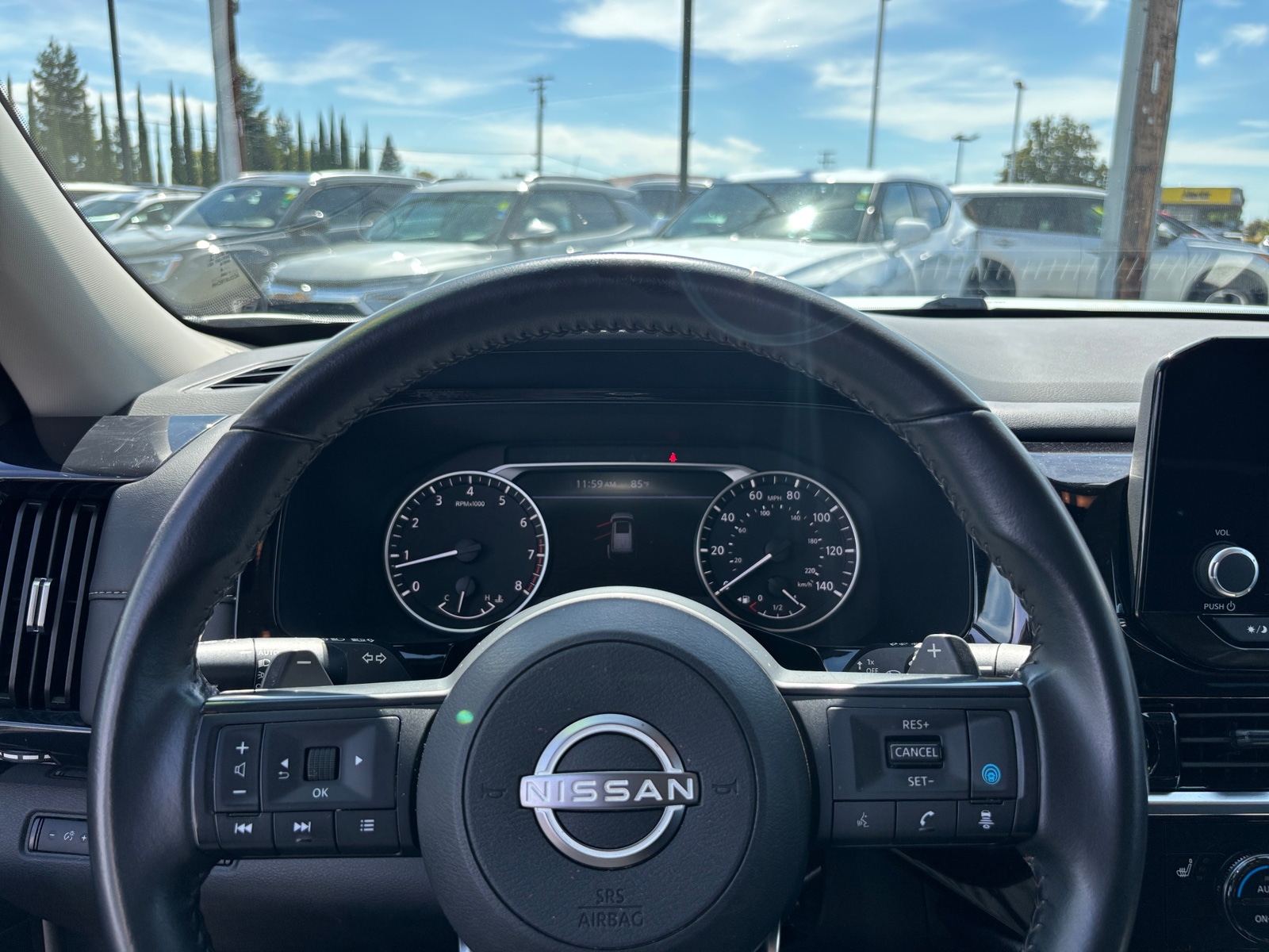 Thumbnail: 2025 Nissan Pathfinder - 5