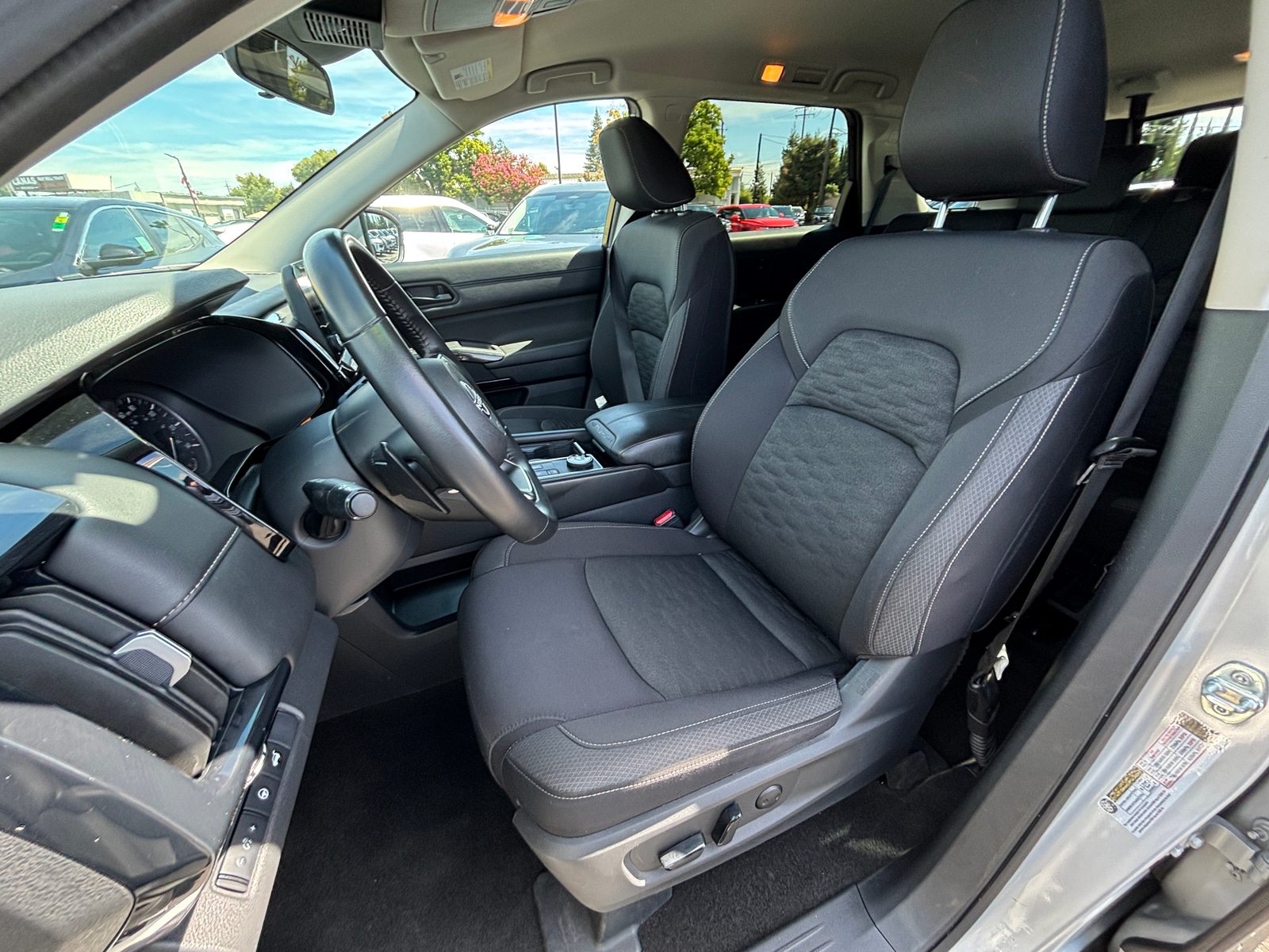 Thumbnail: 2025 Nissan Pathfinder - 2