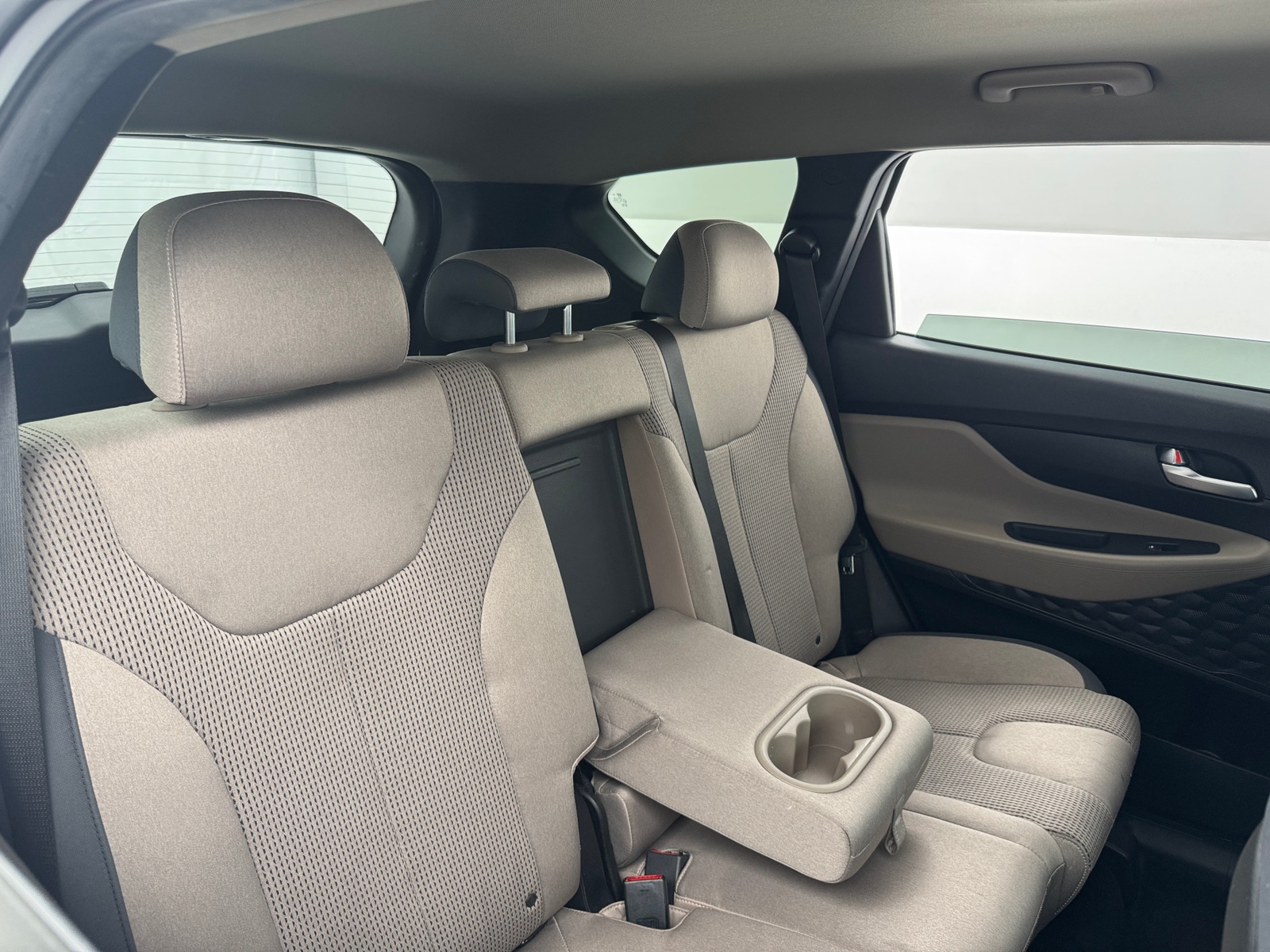 Thumbnail: 2021 Hyundai Santa Fe - 6