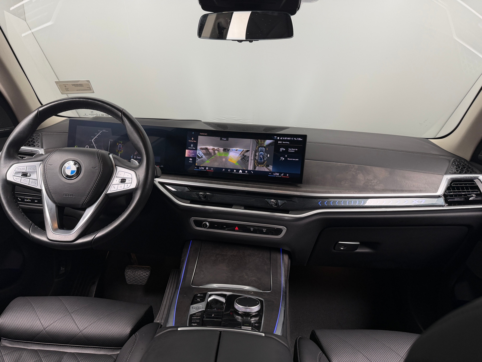 Thumbnail: 2025 BMW X7 - 3