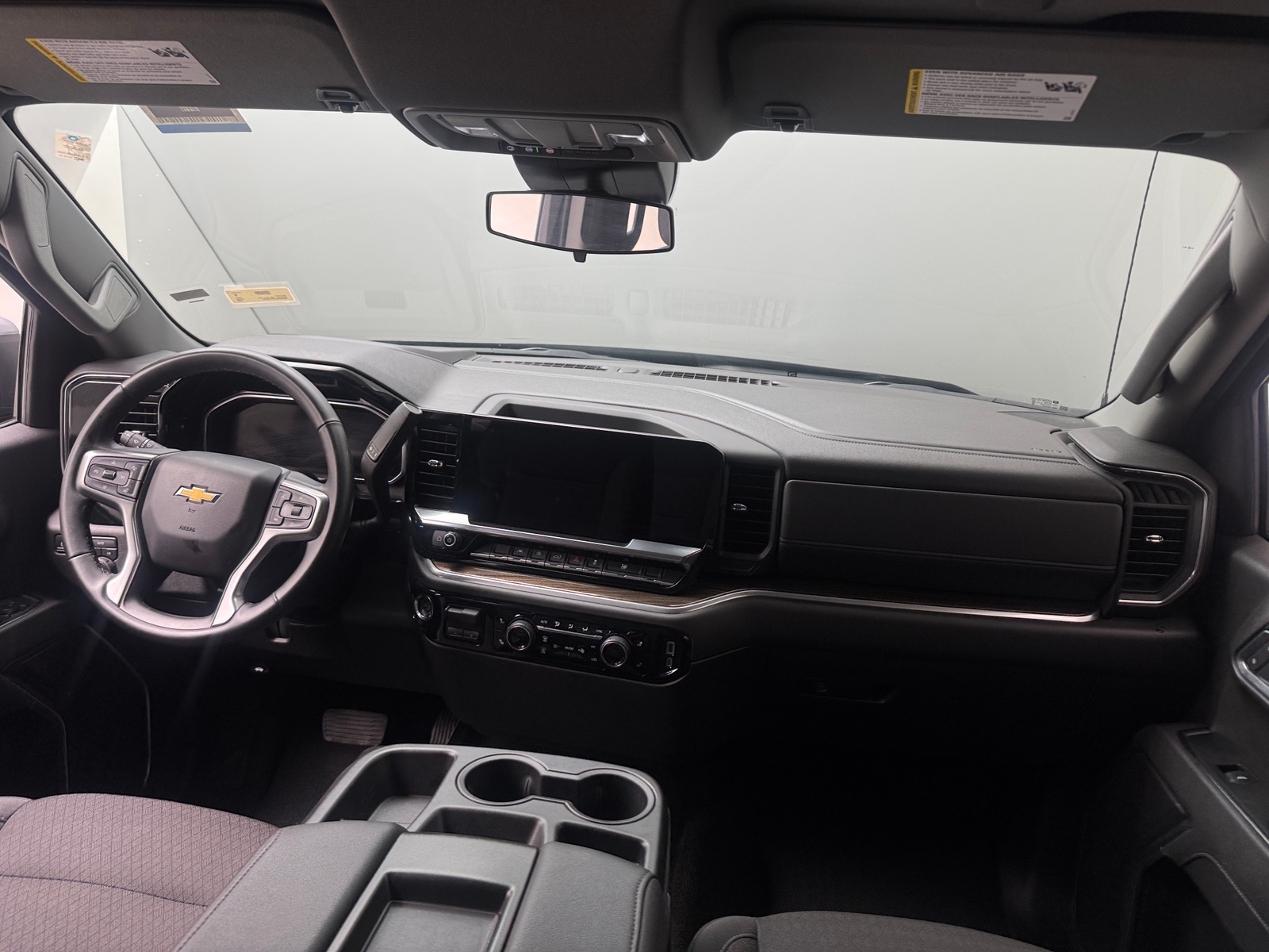 Thumbnail: 2026 Chevrolet Silverado 1500 - 3