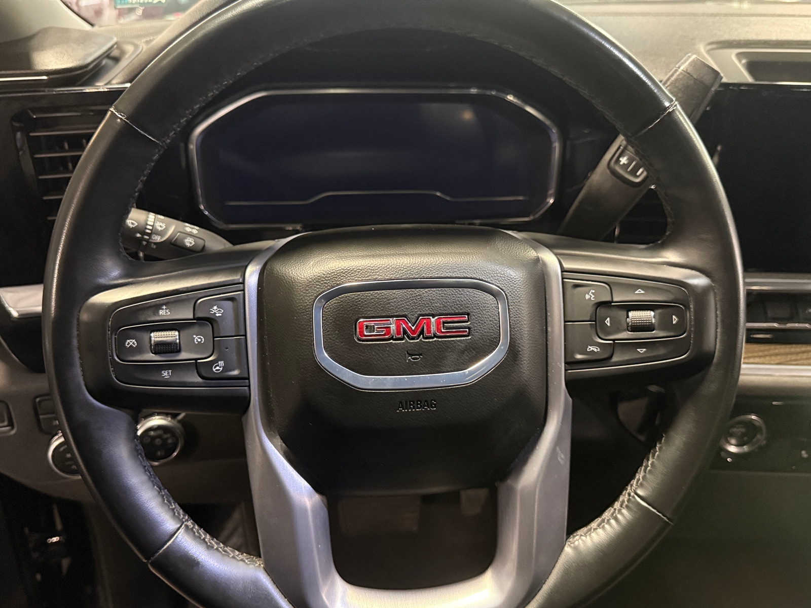 Thumbnail: 2024 GMC Sierra 1500 - 5