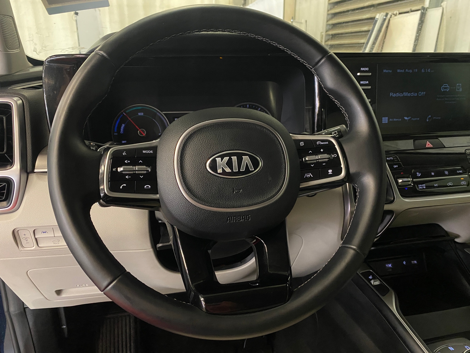 Thumbnail: 2021 Kia Sorento - 4