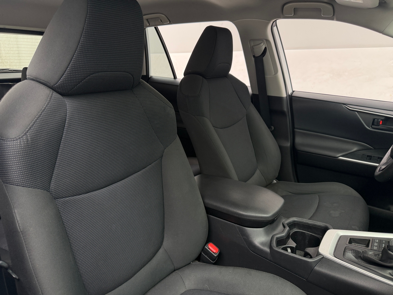 Thumbnail: 2019 Toyota RAV4 - 2