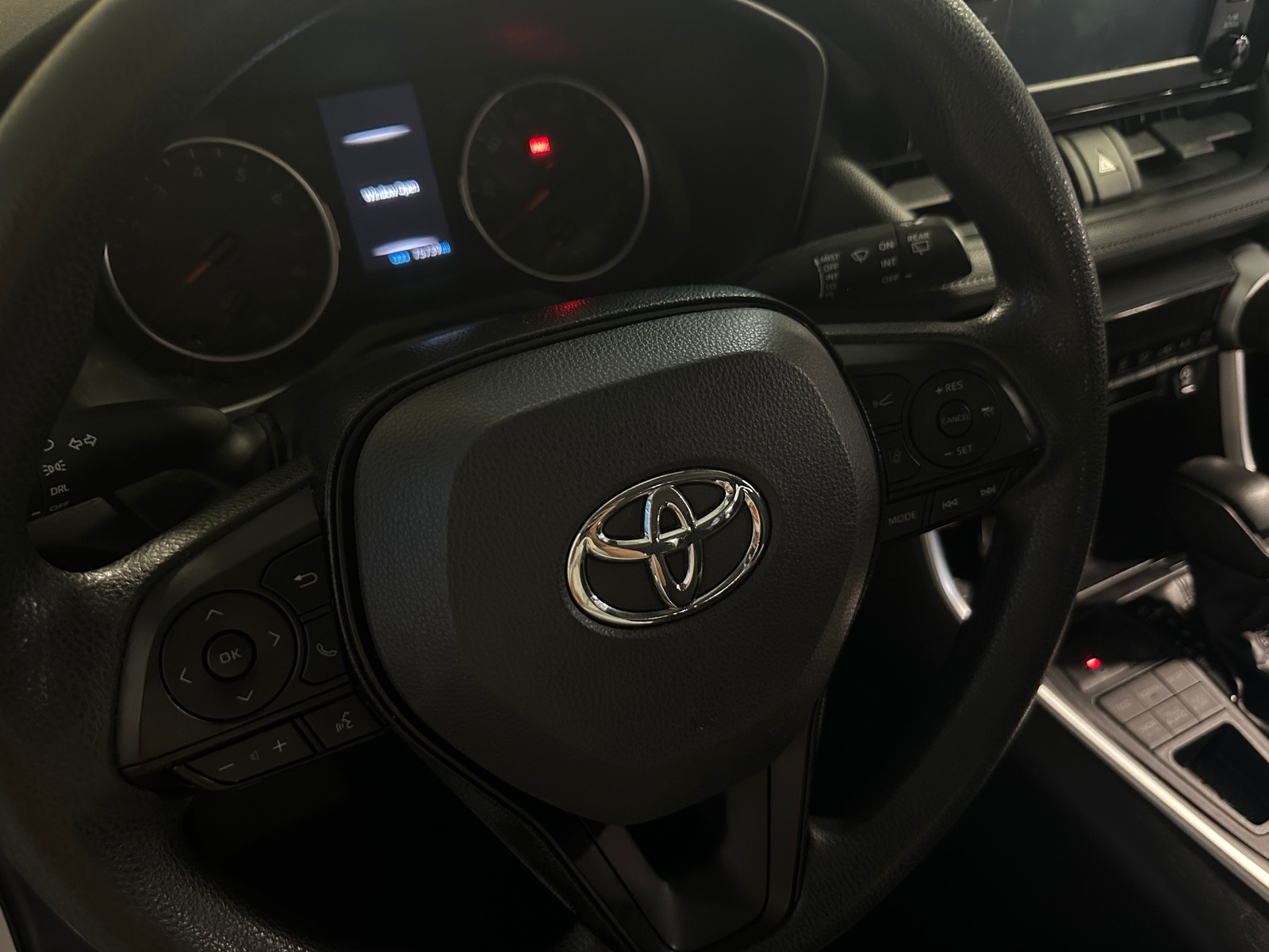 Thumbnail: 2019 Toyota RAV4 - 5