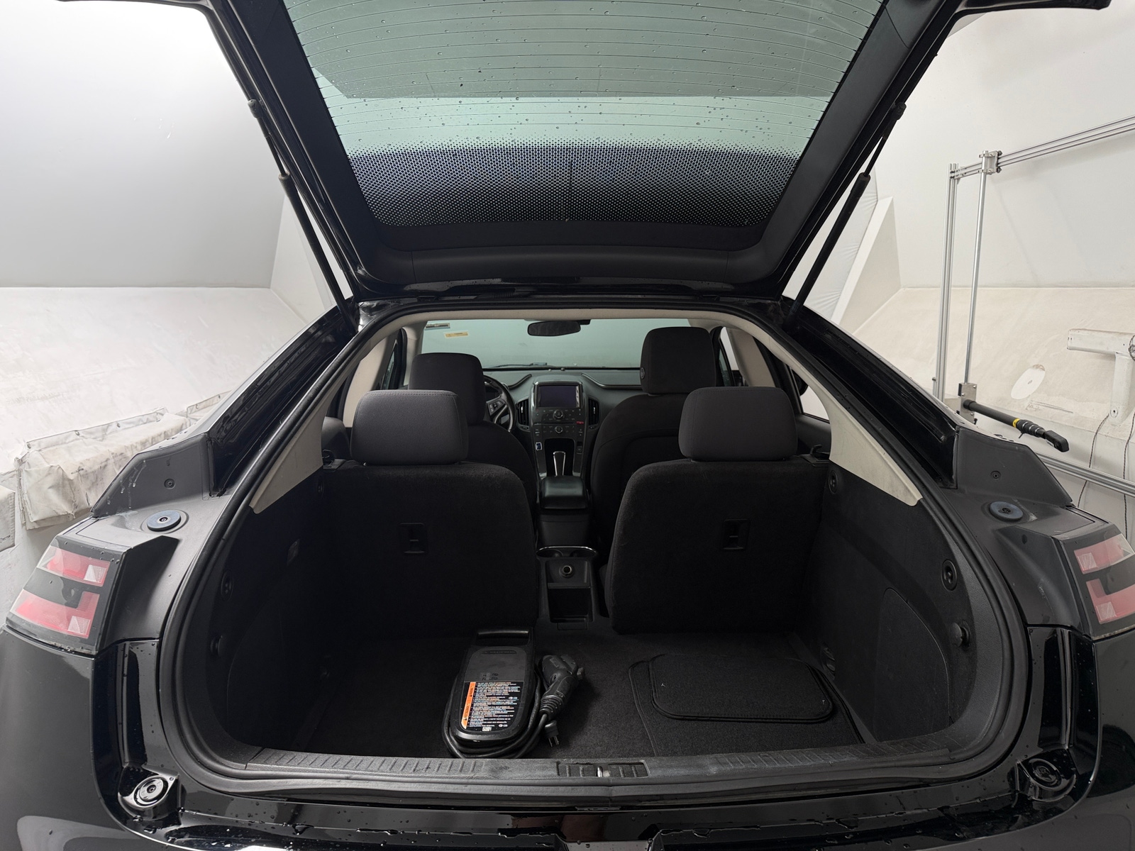 Thumbnail: 2014 Chevrolet Volt - 7