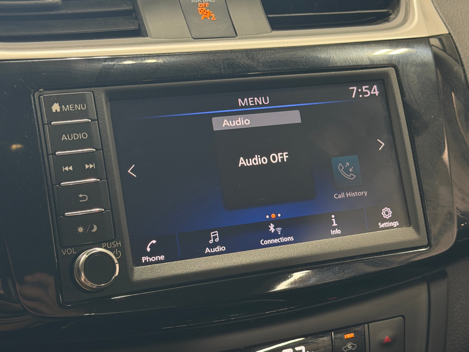 Thumbnail: 2019 Nissan Sentra - 4