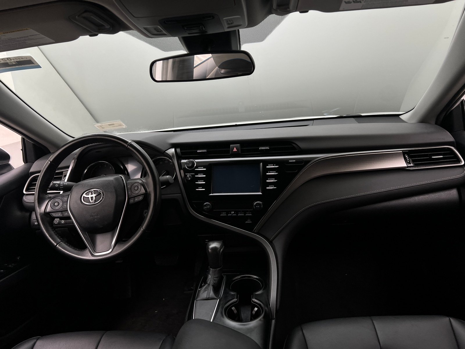 Thumbnail: 2019 Toyota Camry - 3