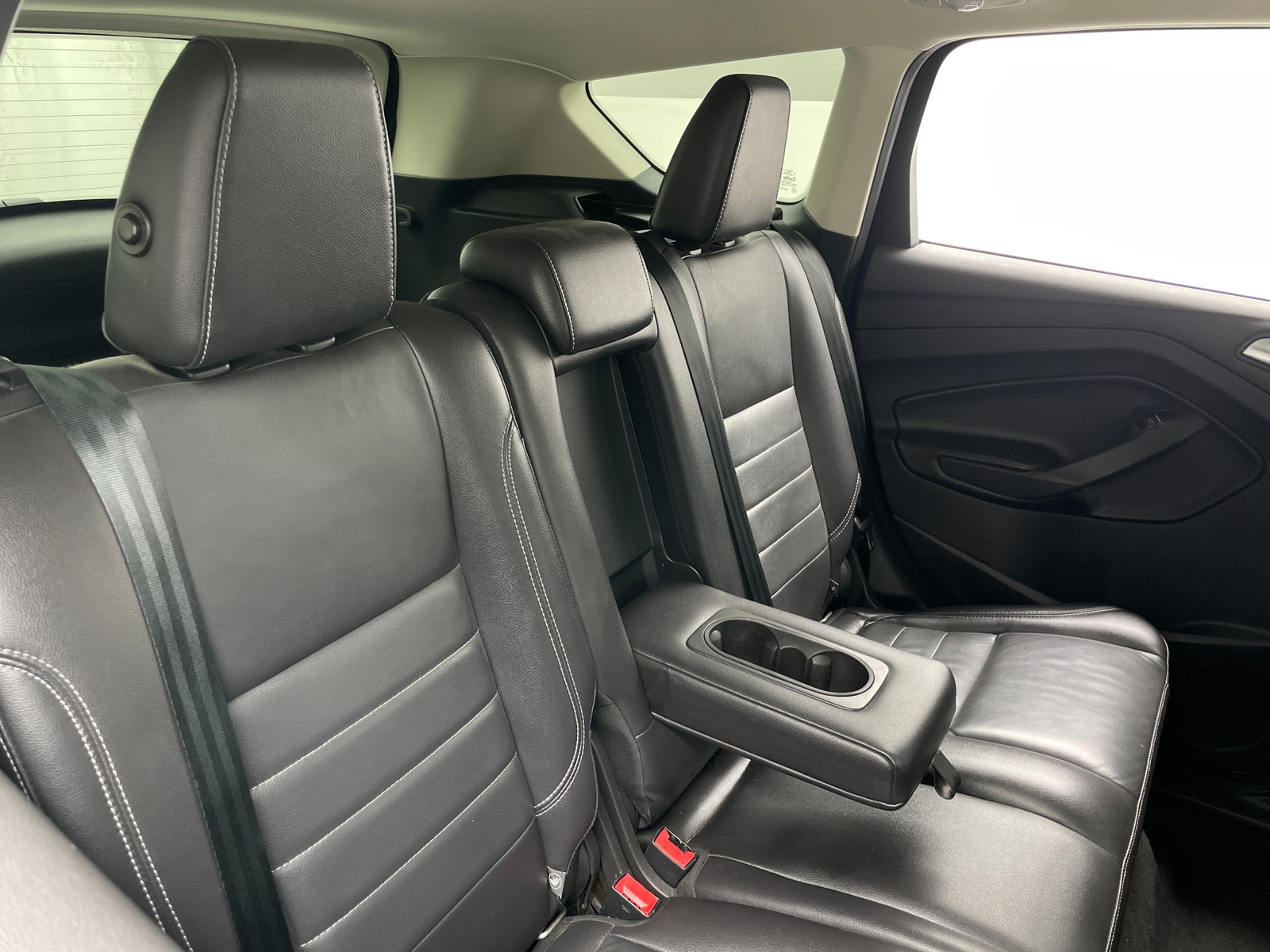 Thumbnail: 2016 Ford Escape - 5
