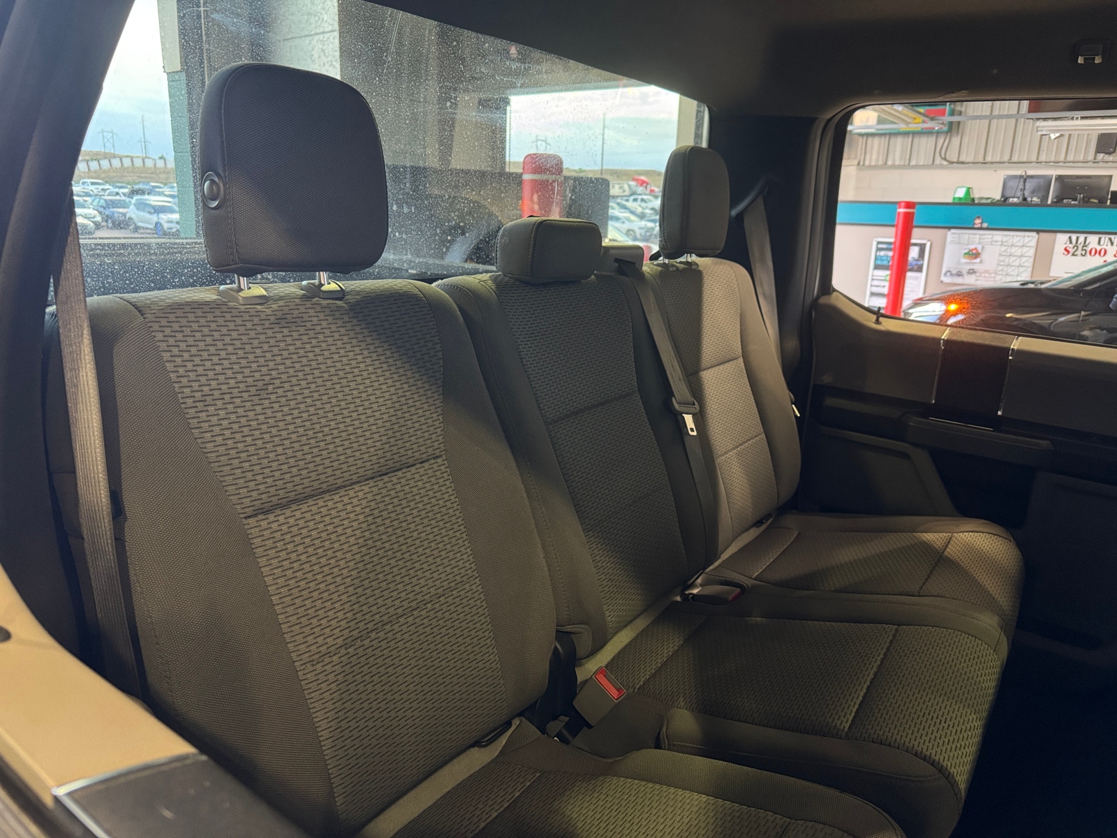 Thumbnail: 2018 Ford Econoline - 6
