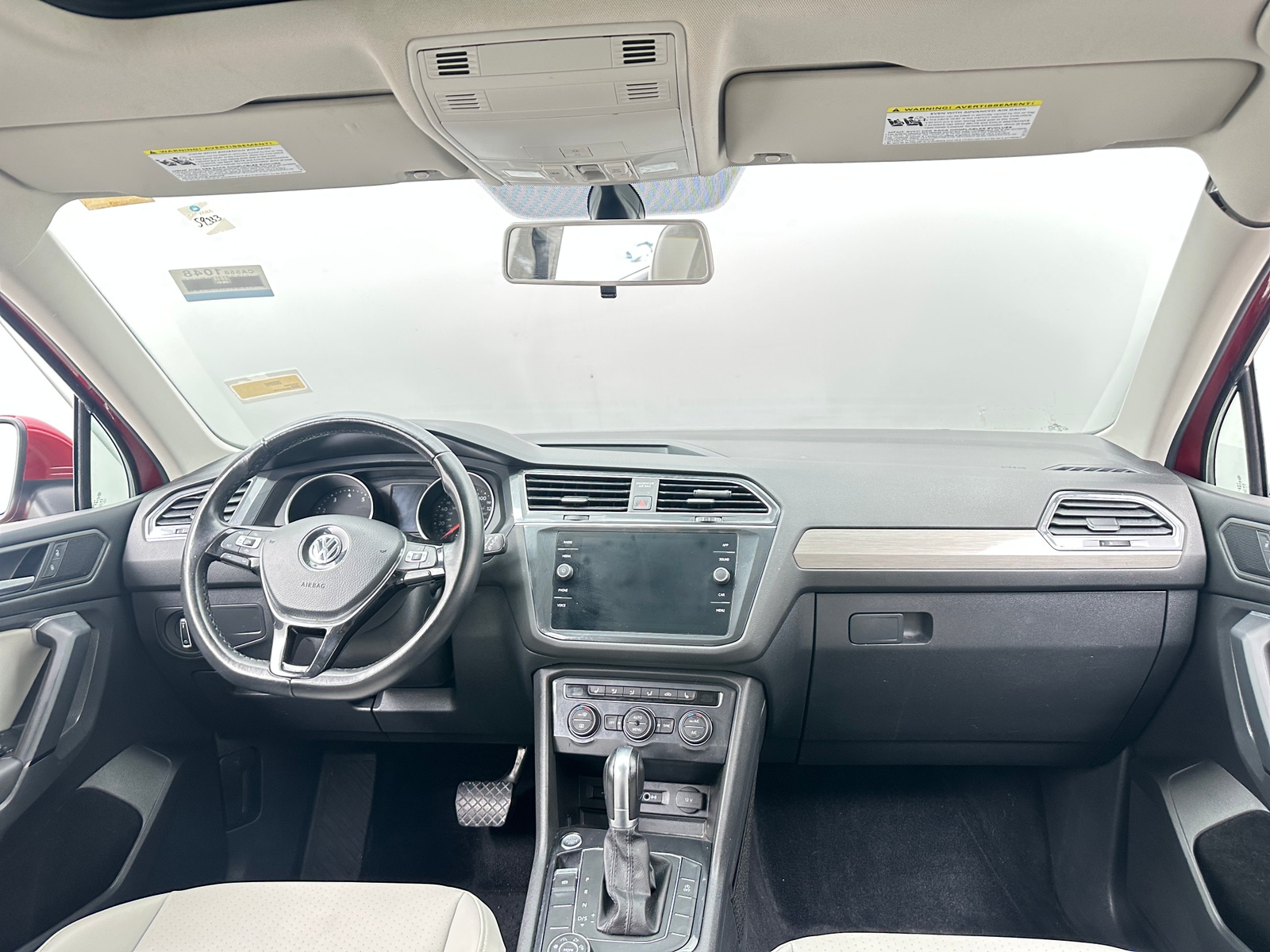 Thumbnail: 2019 Volkswagen Tiguan - 2