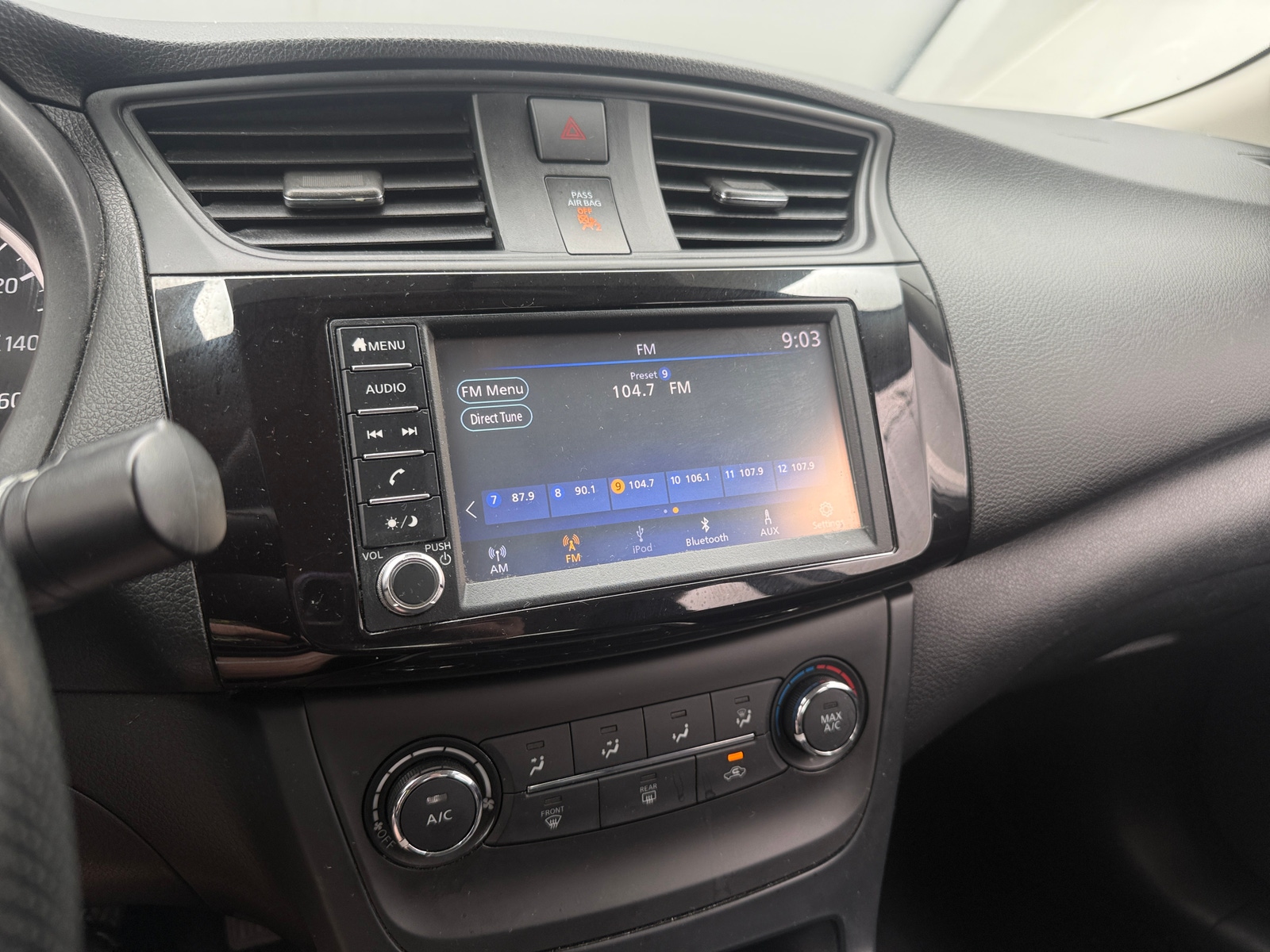 Thumbnail: 2019 Nissan Sentra - 4