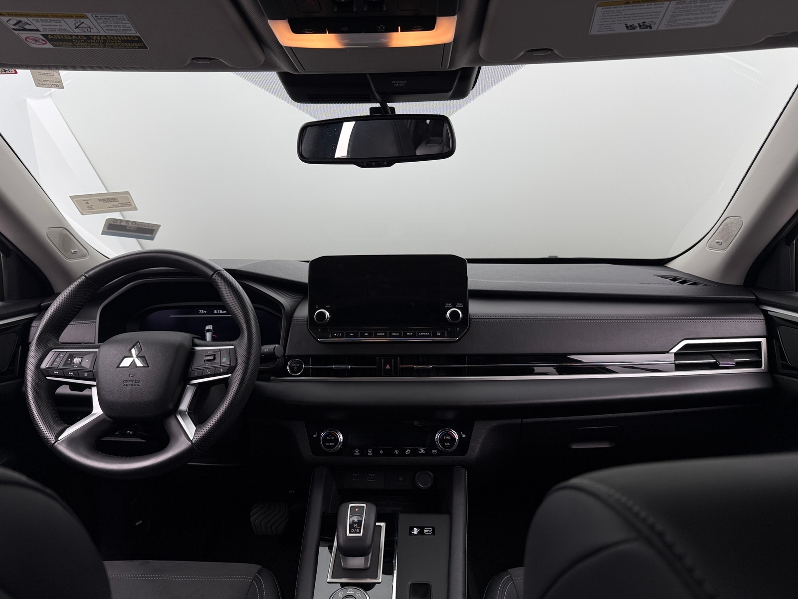 Thumbnail: 2025 Mitsubishi Outlander - 2