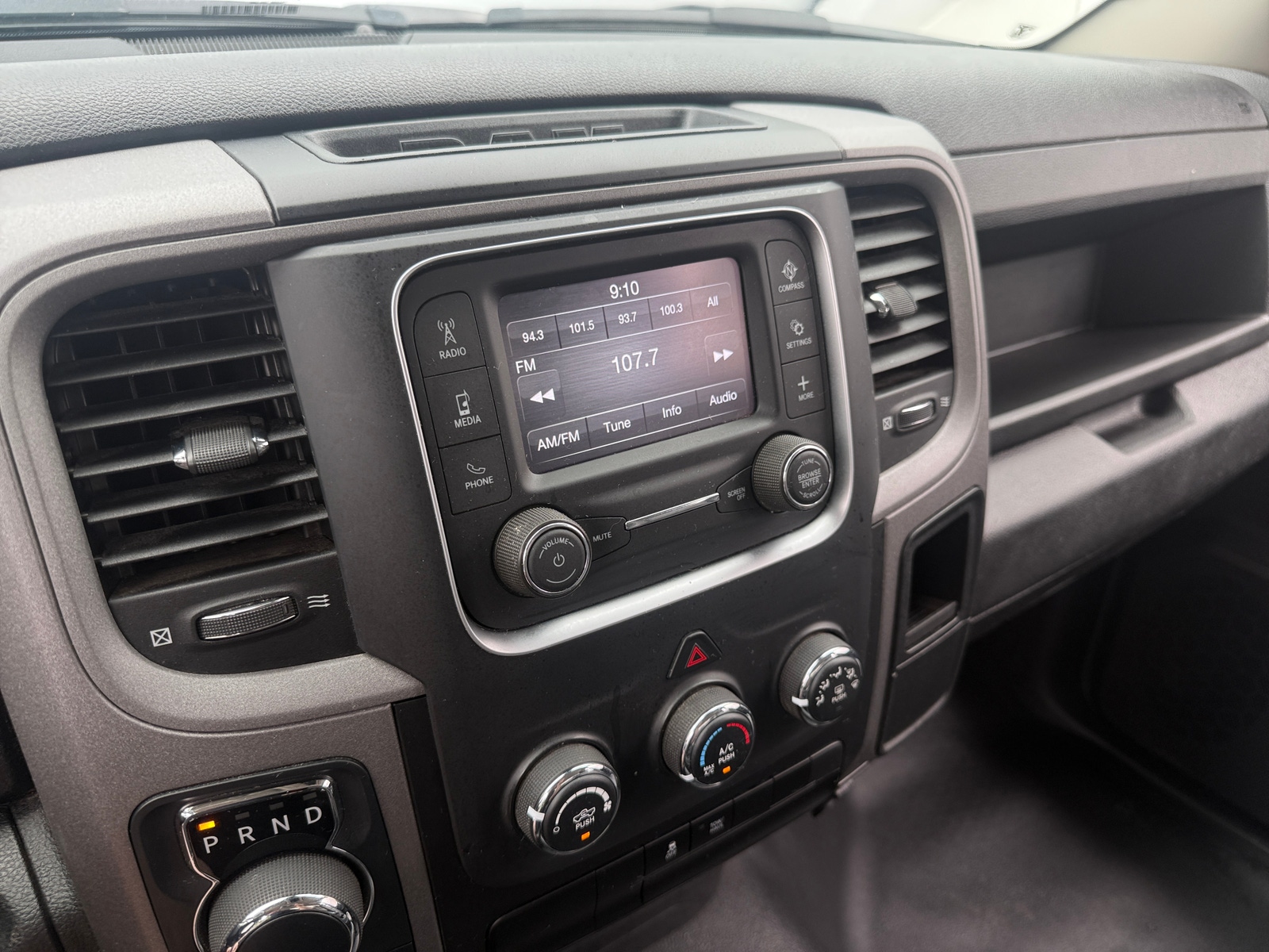 Thumbnail: 2024 RAM 1500 Classic - 4