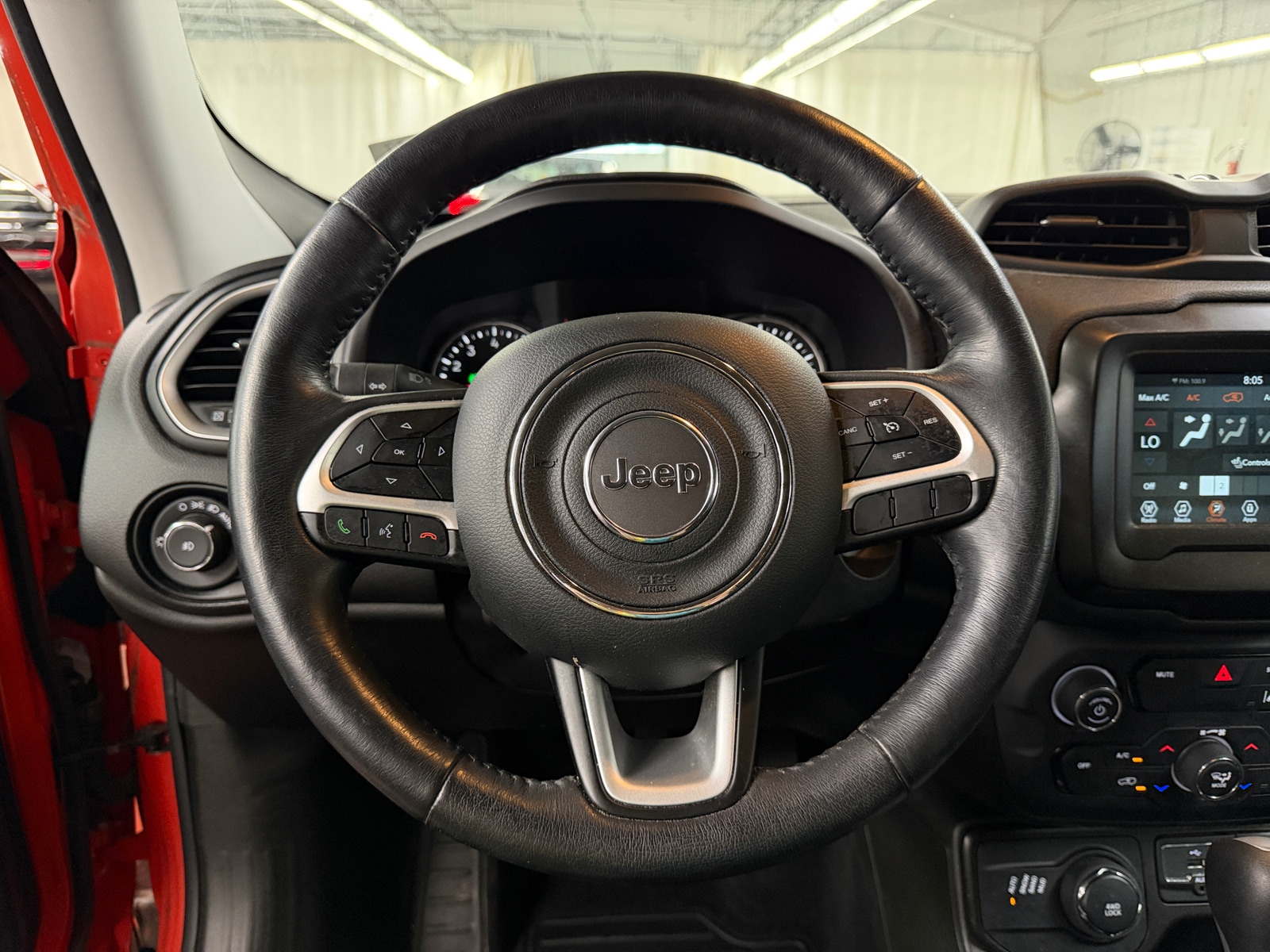 Thumbnail: 2021 Jeep Renegade - 5
