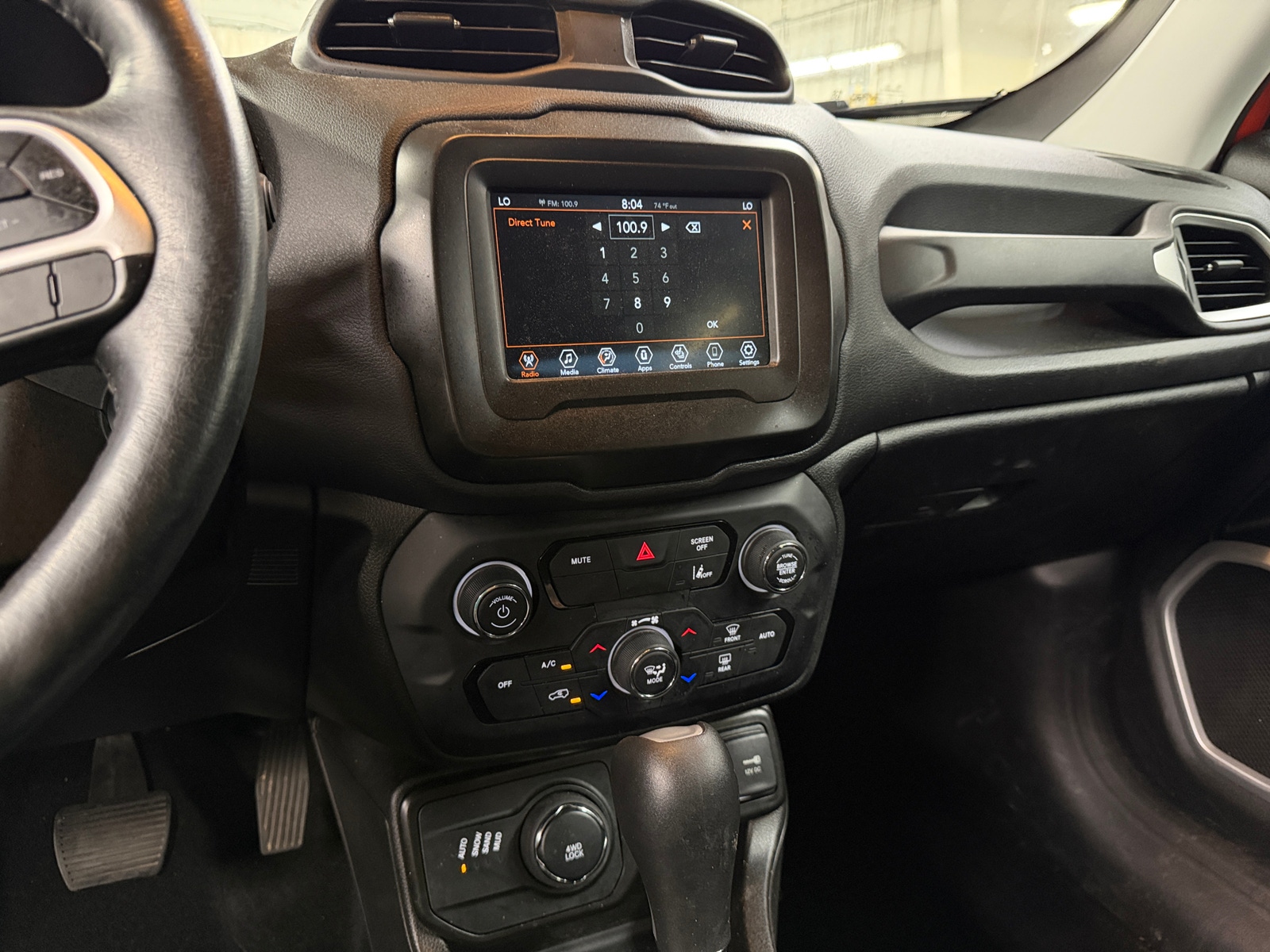 Thumbnail: 2021 Jeep Renegade - 4