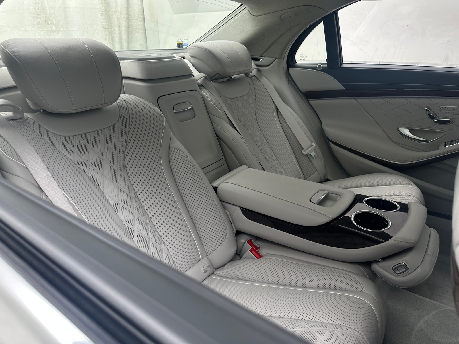 Thumbnail: 2015 Mercedes-Benz S-Class - 5