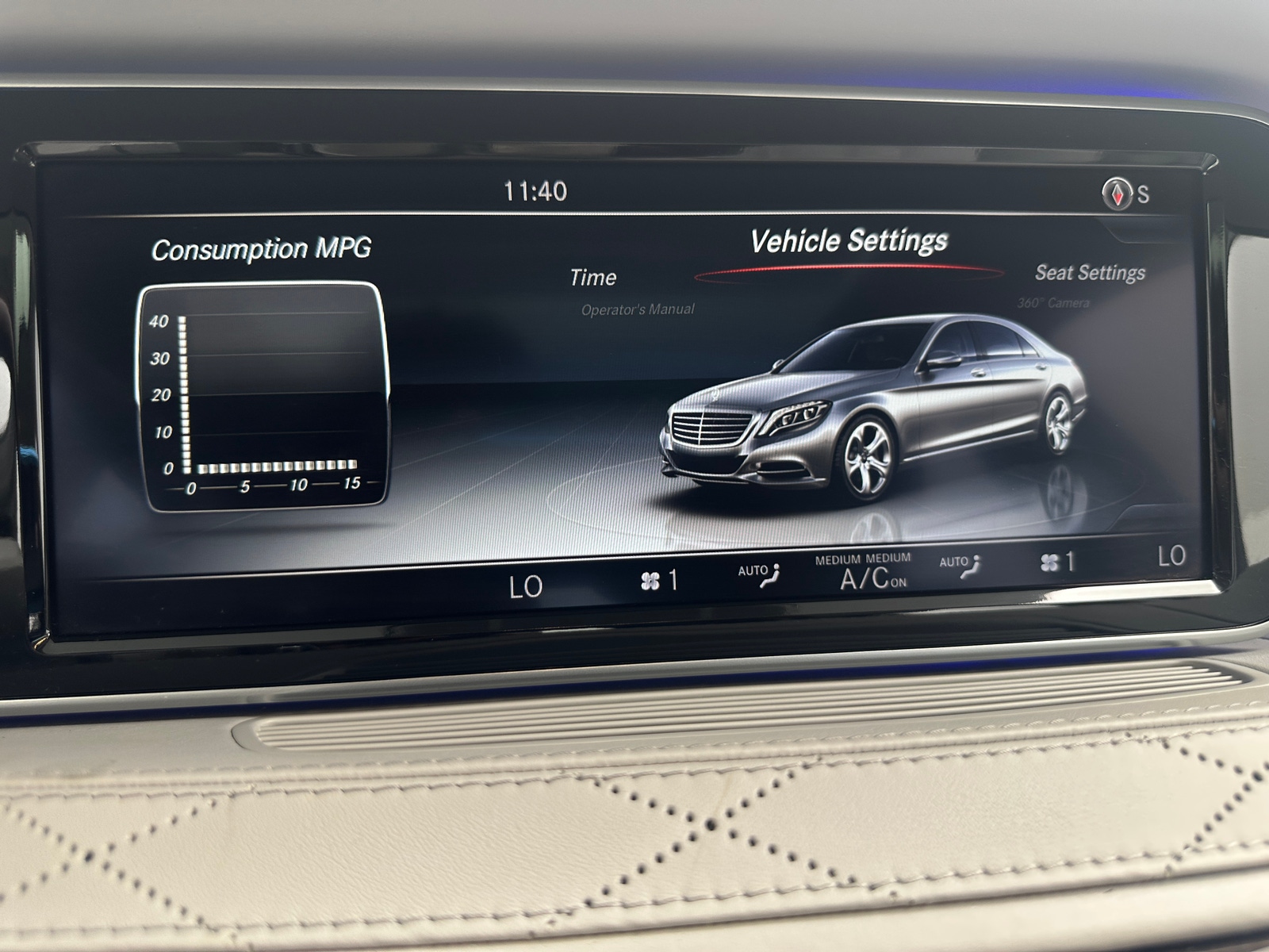 Thumbnail: 2015 Mercedes-Benz S-Class - 3