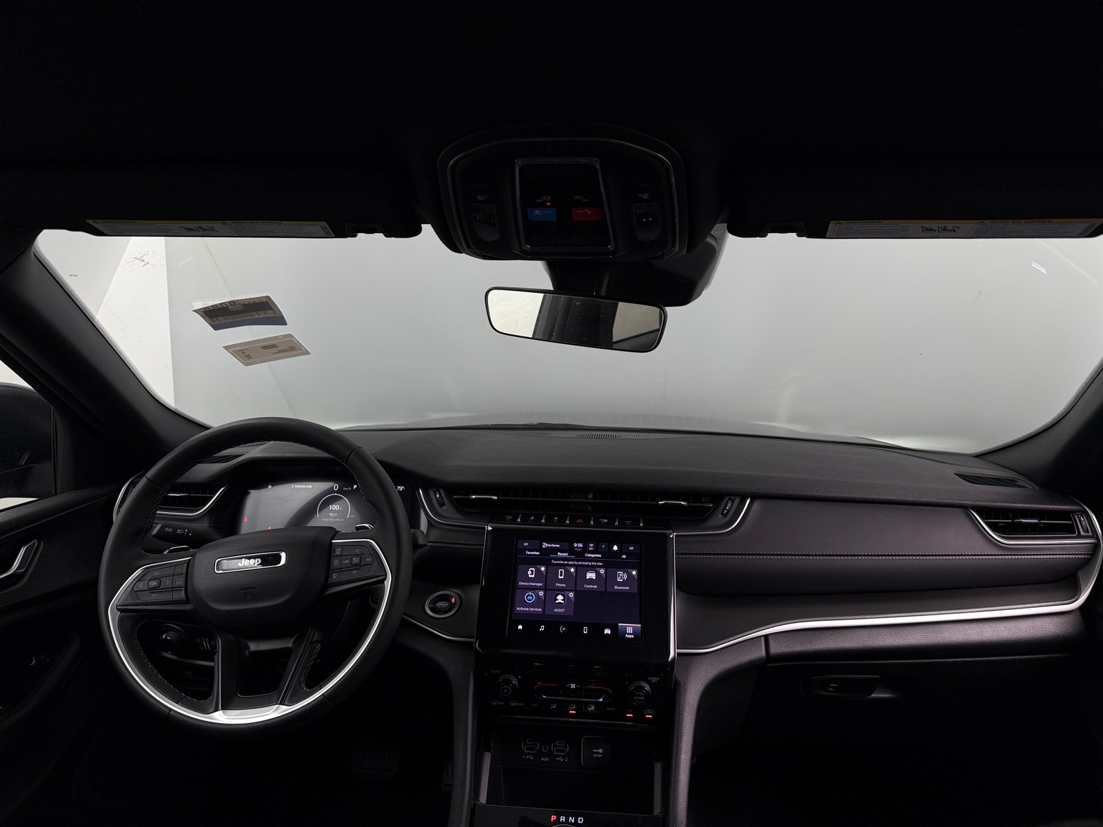 Thumbnail: 2025 Jeep Grand Cherokee - 3