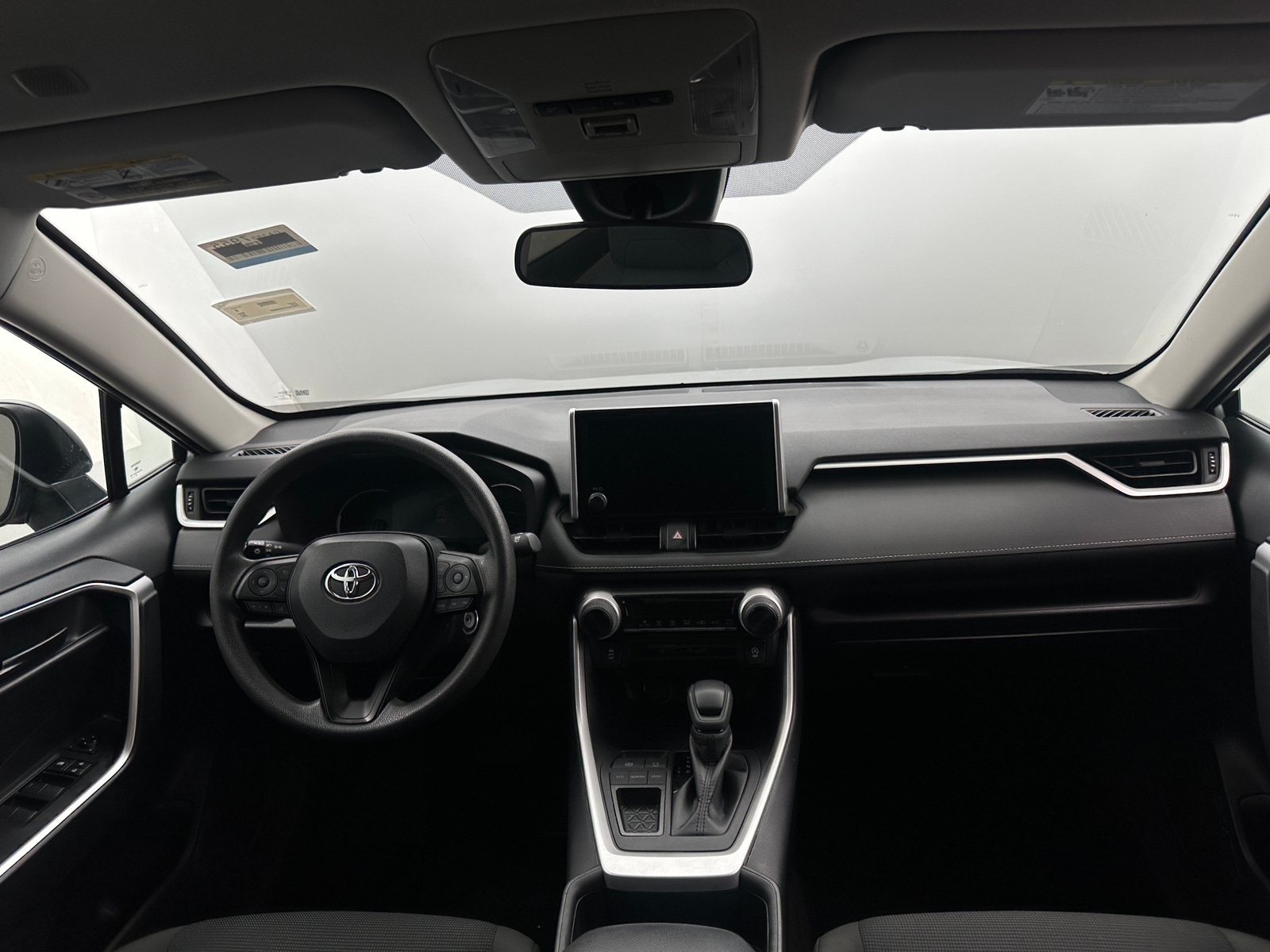 Thumbnail: 2025 Toyota RAV4 - 3